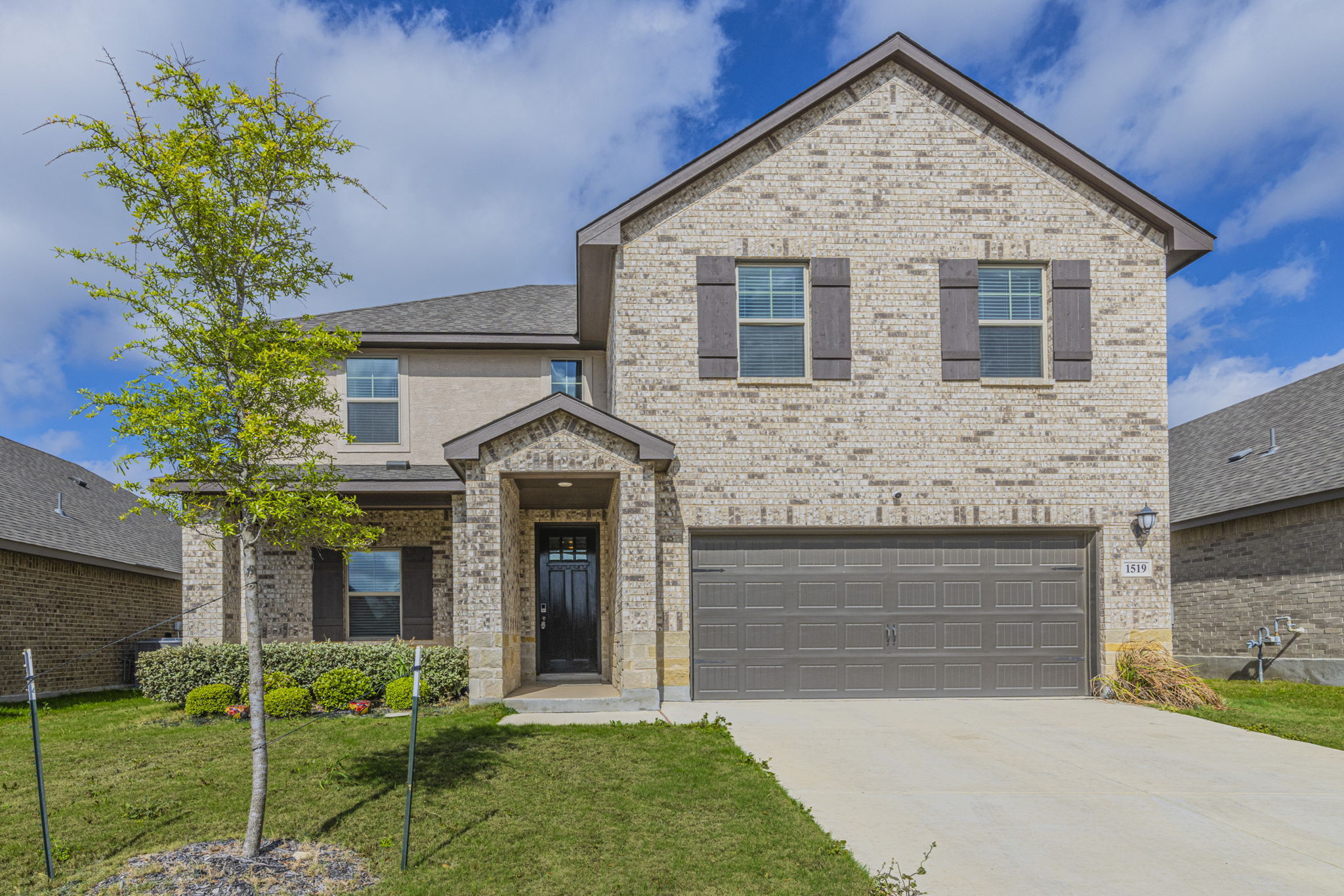 1519 Argon Way San Antonio, TX 78245