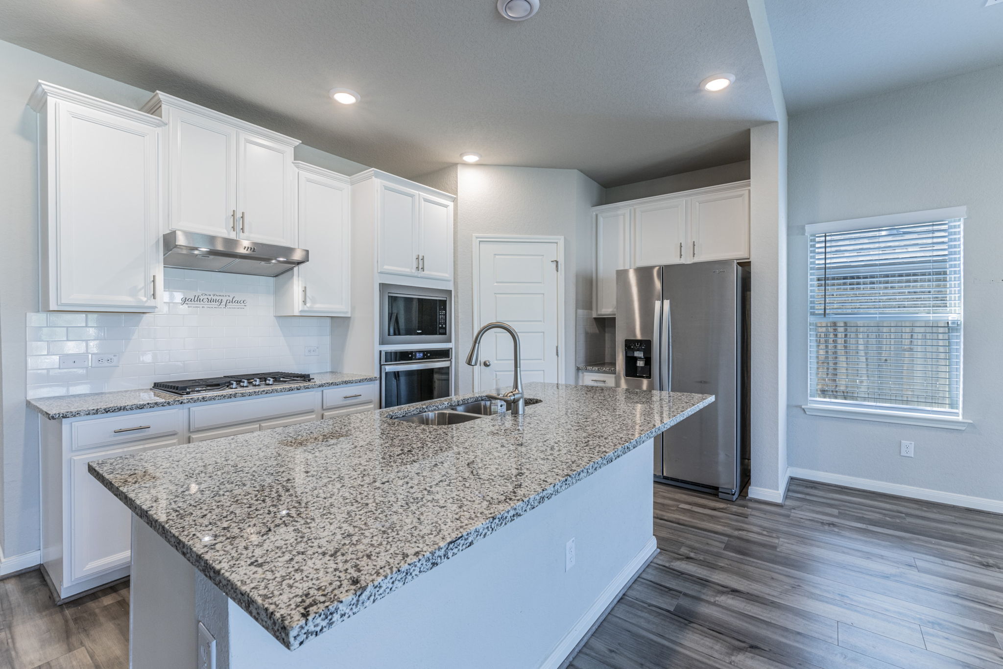 1519 Argon Way San Antonio, TX 78245 photo 9