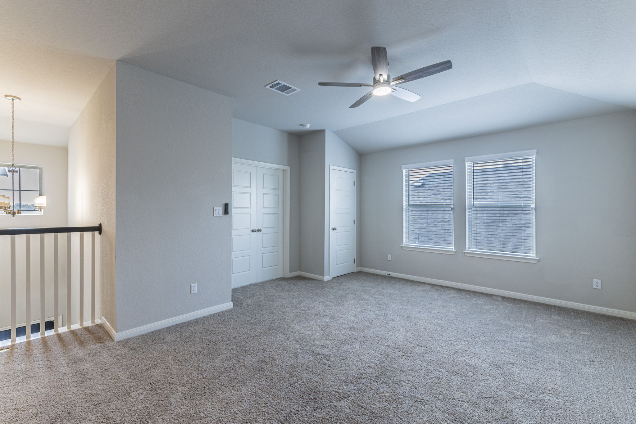 1519 Argon Way San Antonio, TX 78245 photo 17