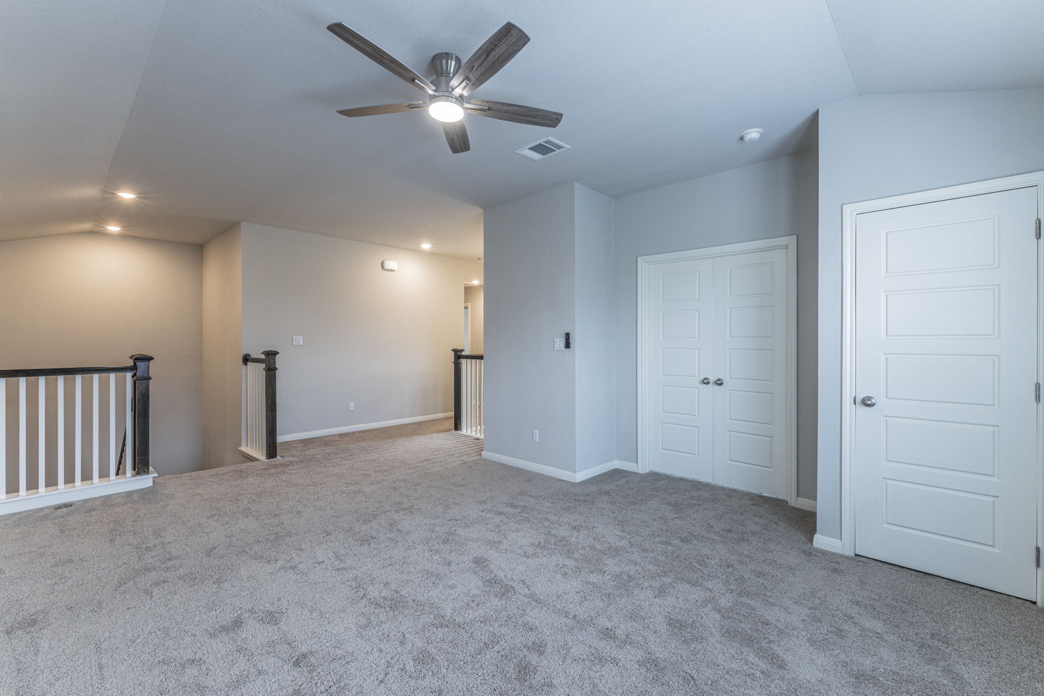 1519 Argon Way San Antonio, TX 78245 photo 18