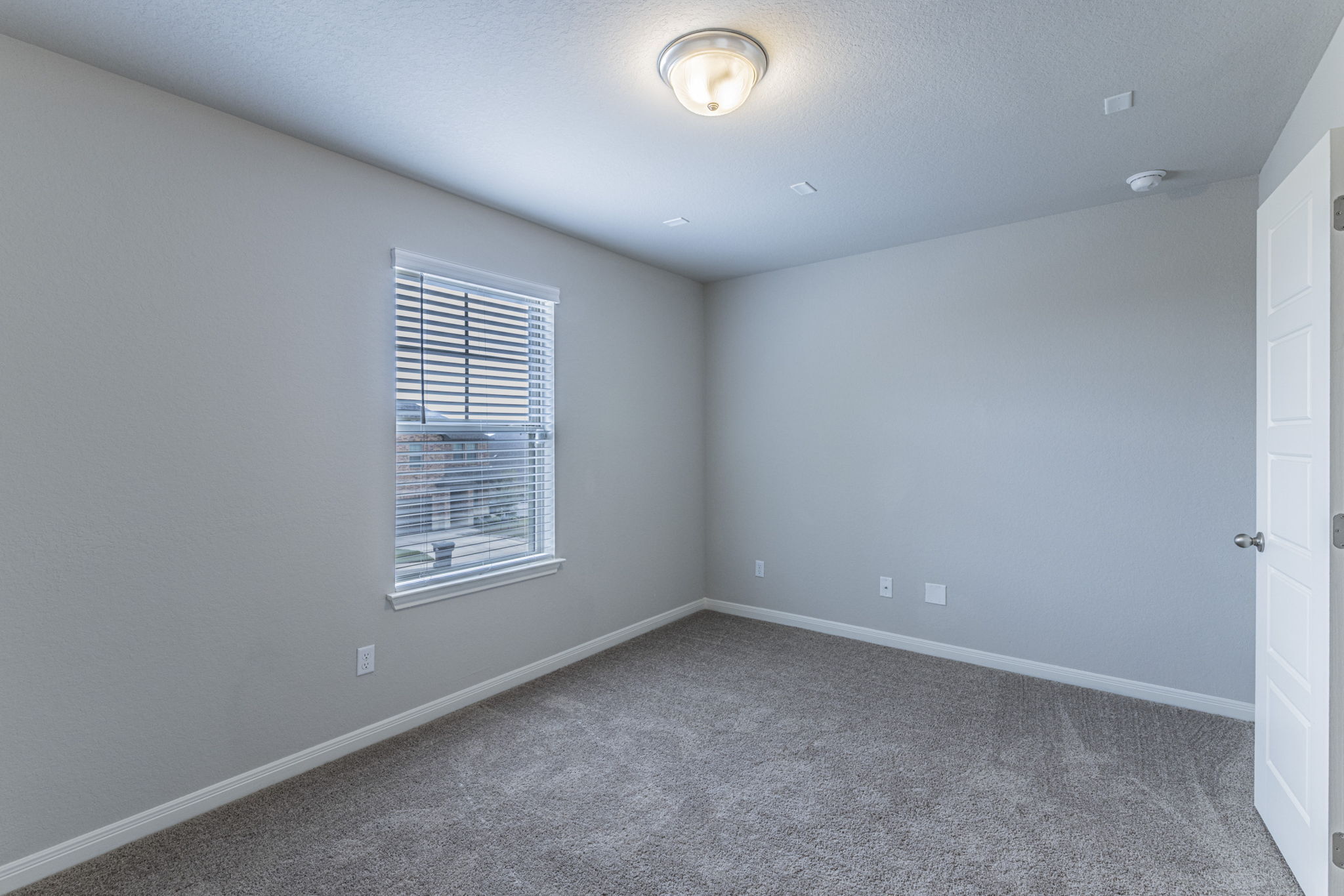 1519 Argon Way San Antonio, TX 78245 photo 19