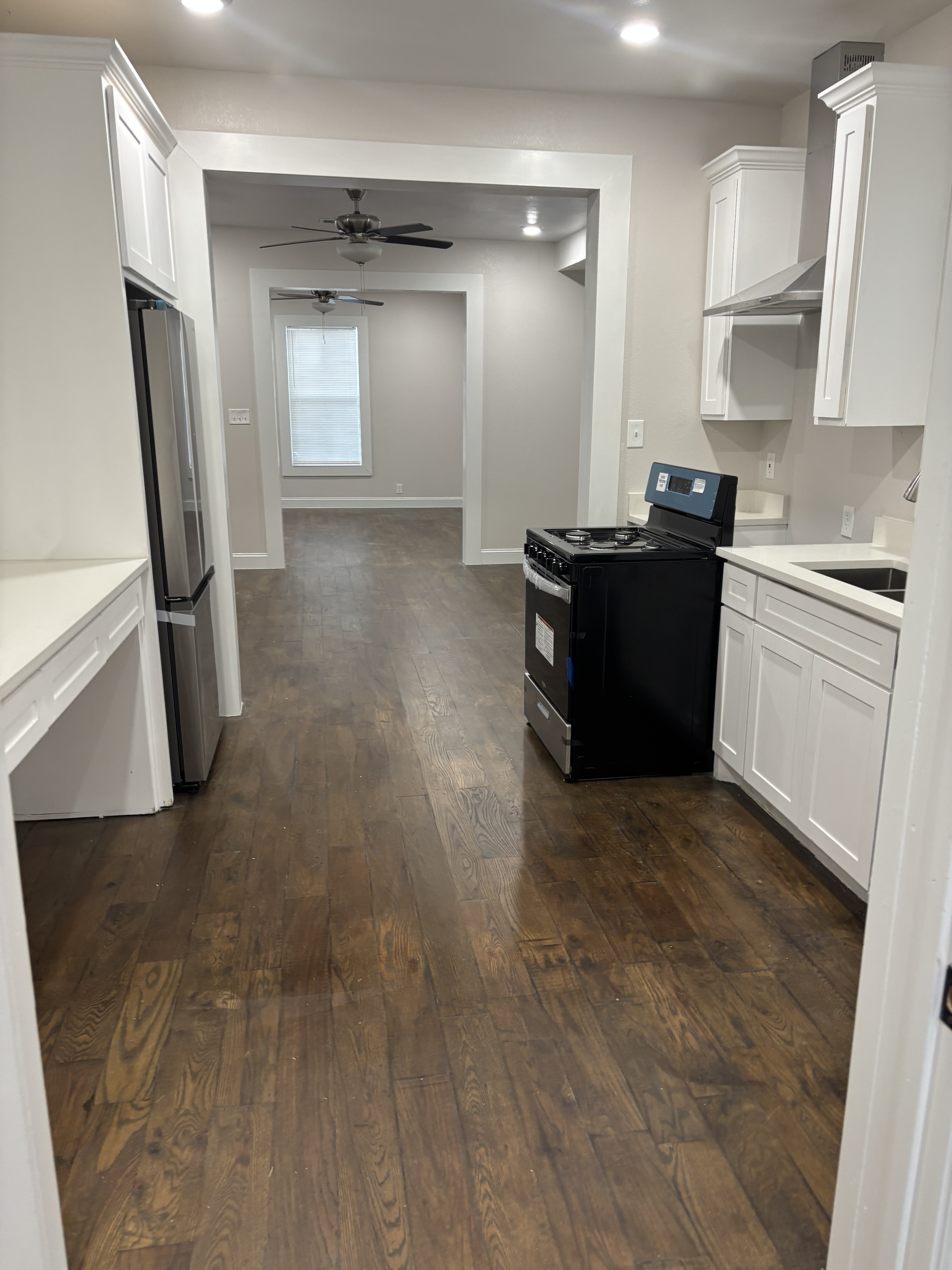 620 South Willomet Avenue Dallas, TX 75208 photo 12