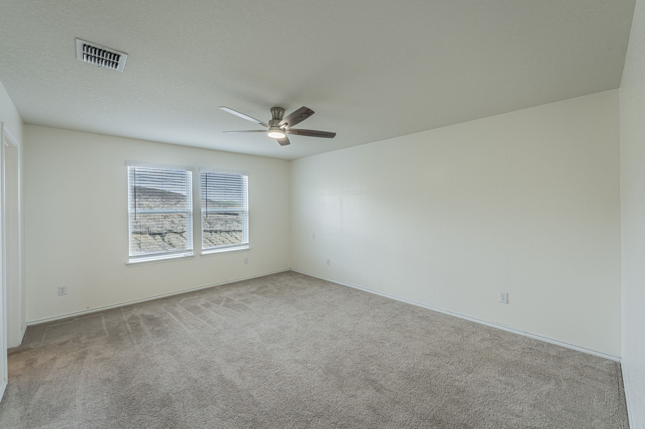 7410 Champion Creek San Antonio, TX 78252 photo 11