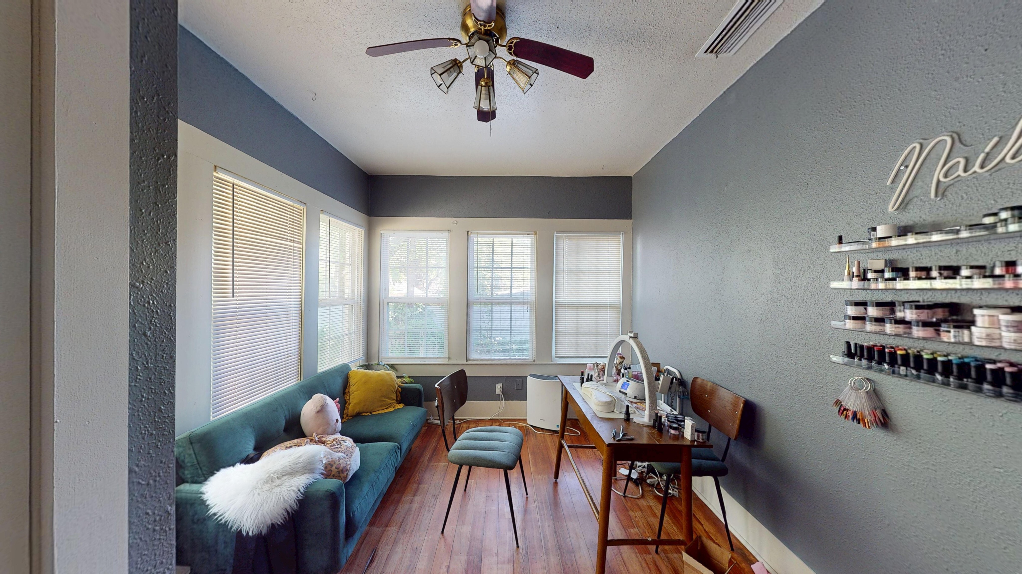 704 Cameron Avenue Dallas, TX 75223 photo 14