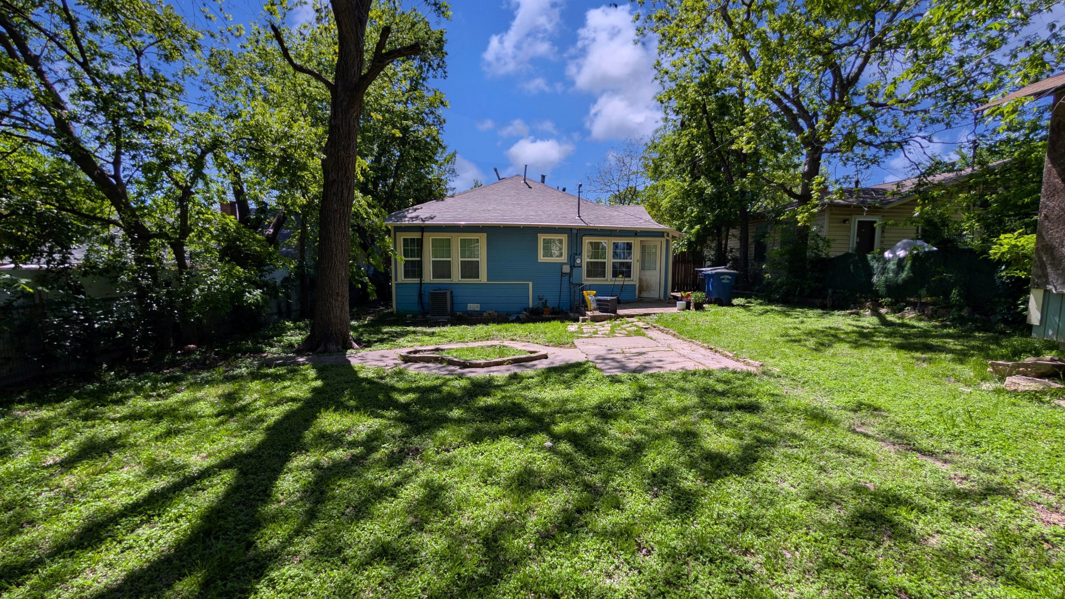 704 Cameron Avenue Dallas, TX 75223 photo 21