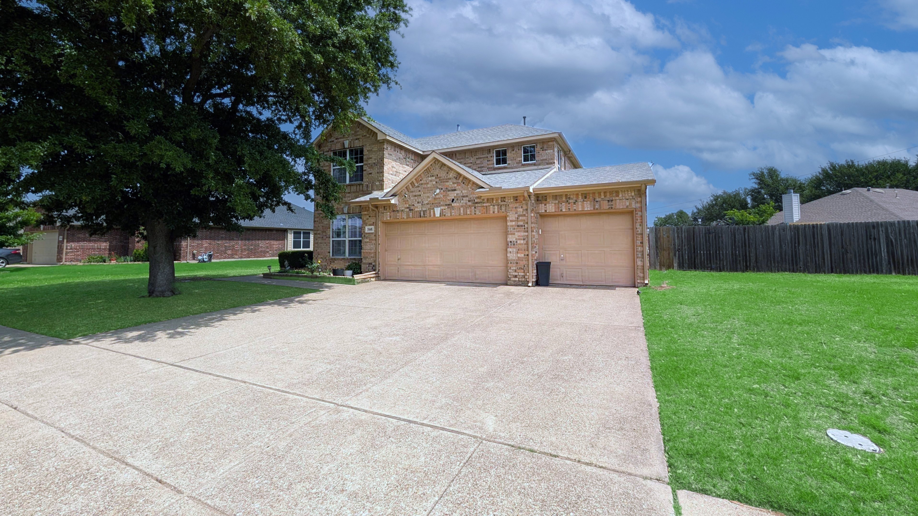 5848 Somerton Drive Grand Prairie, TX 75052