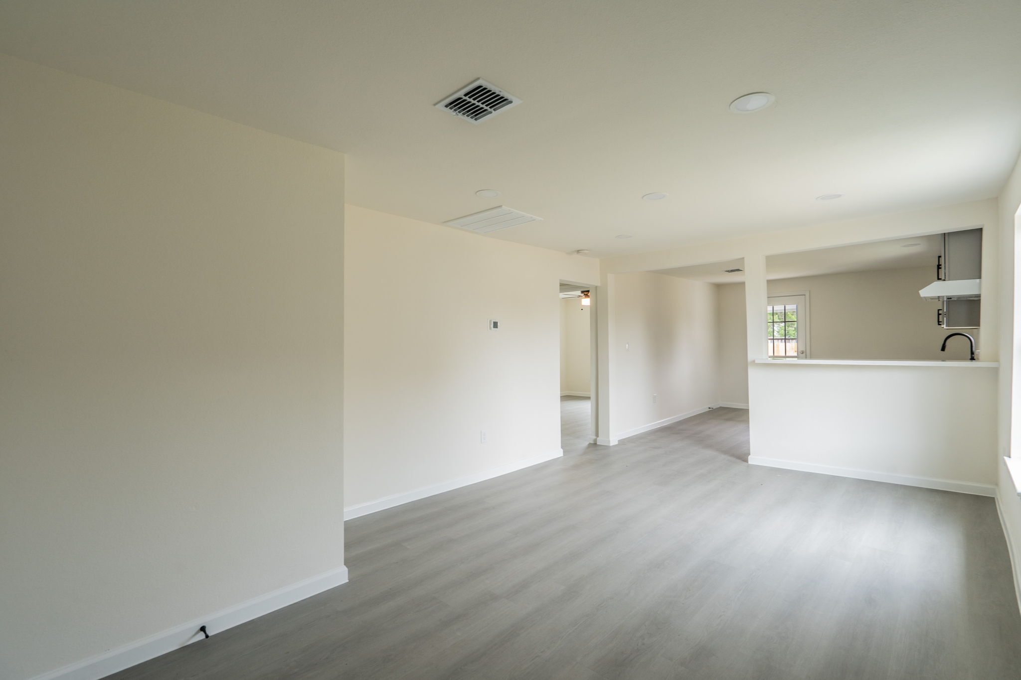 7821 Ethel Street Houston, TX 77028 photo 2