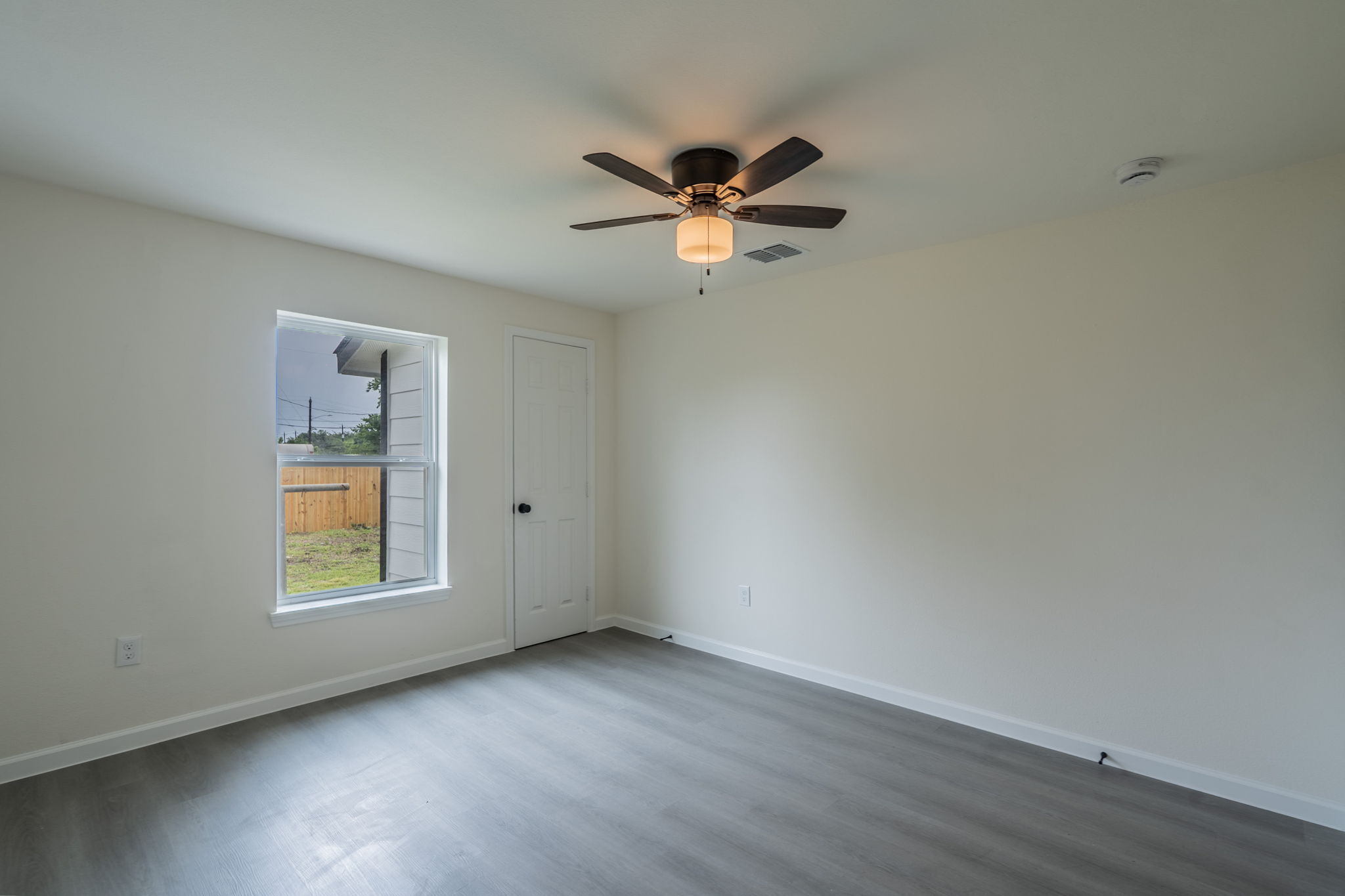 7821 Ethel Street Houston, TX 77028 photo 4