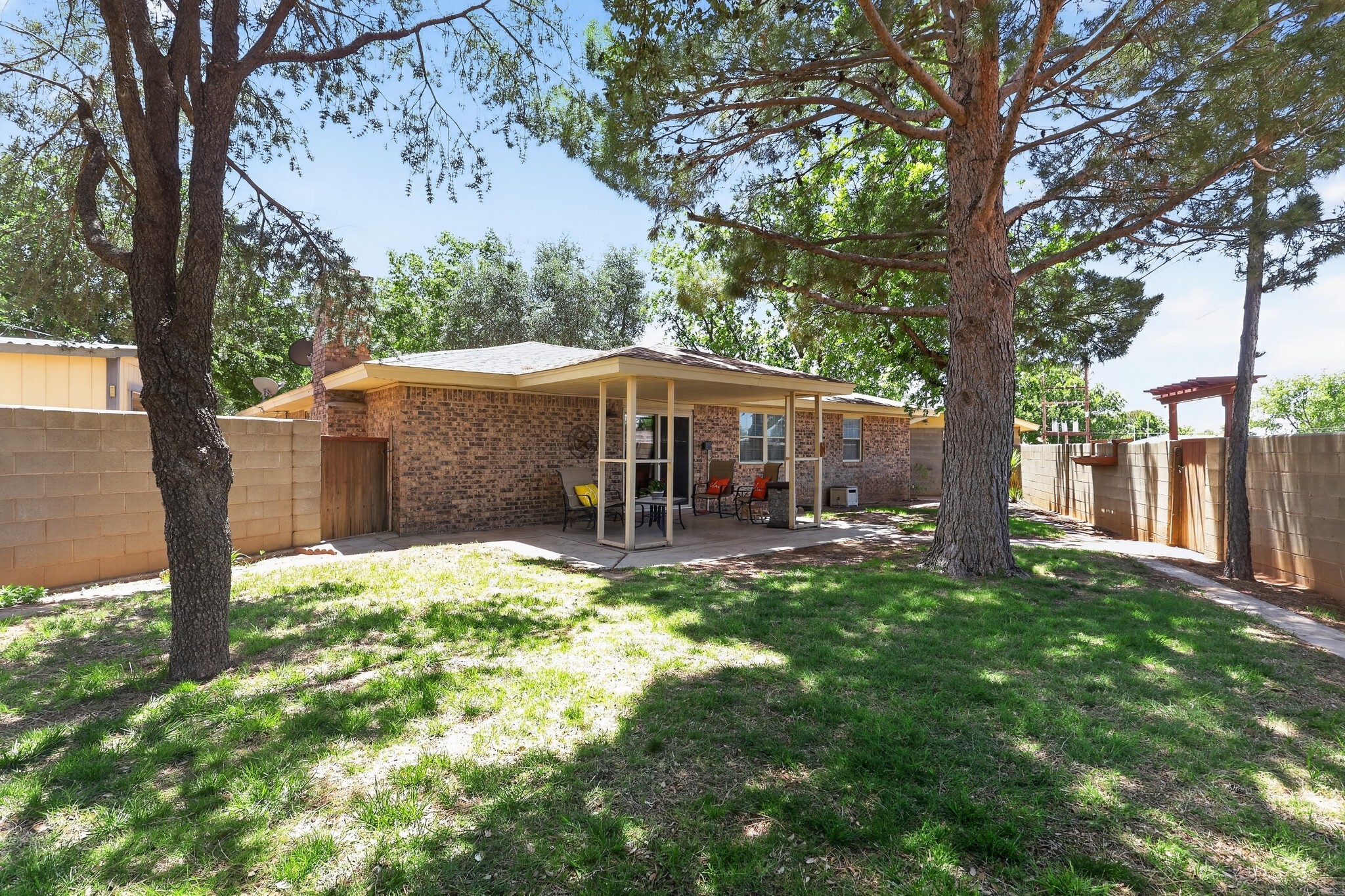 608 Alto Cir Denver City, TX 79323 photo 27