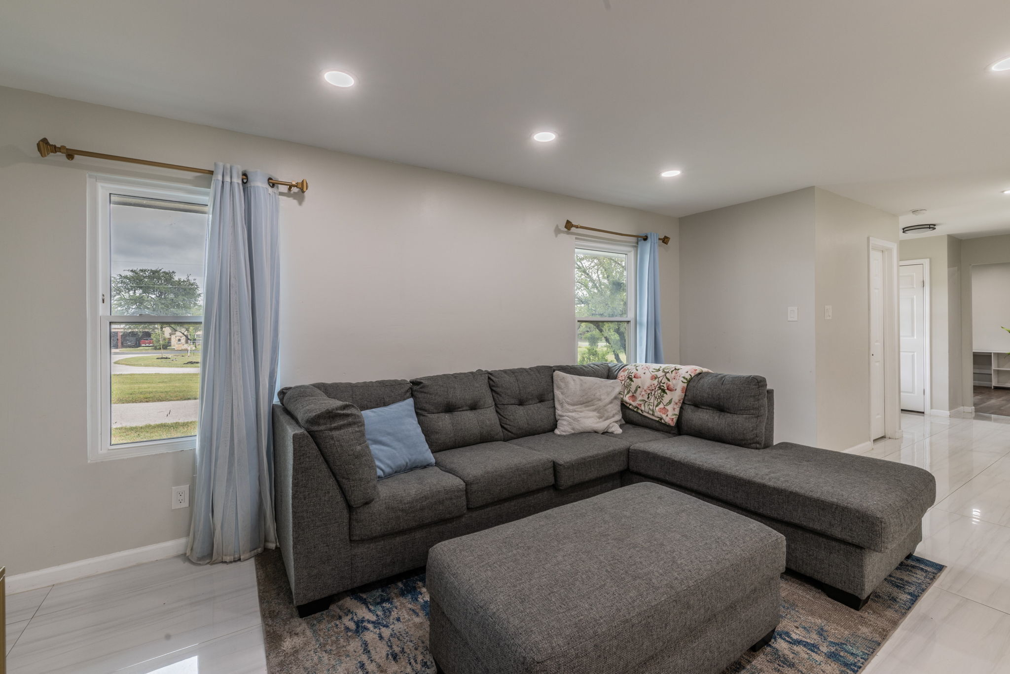411 Carriage Oaks Drive Liberty Hill, TX 78642 photo 14