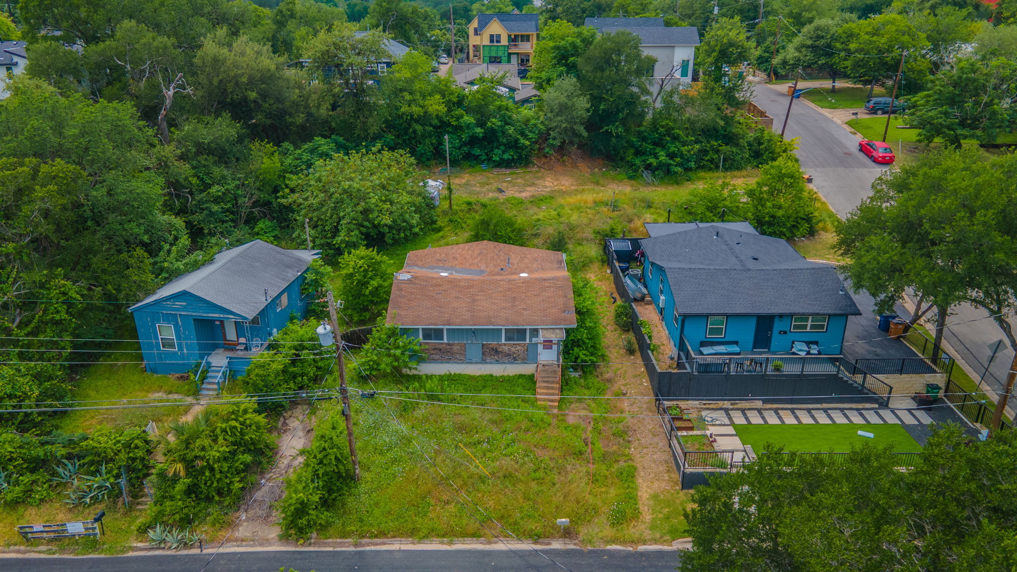 1410 Luna Street Austin, TX 78721