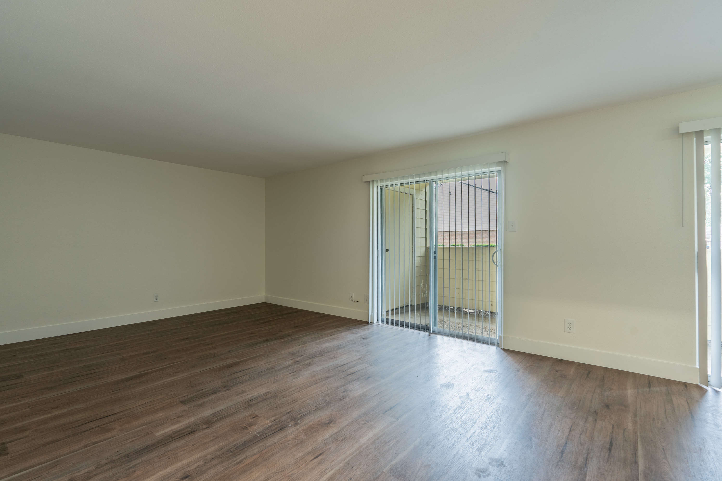 14555 Wunderlich Drive 3105 Houston, TX 77069 photo 2