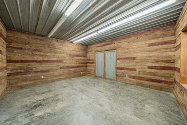Photo 31