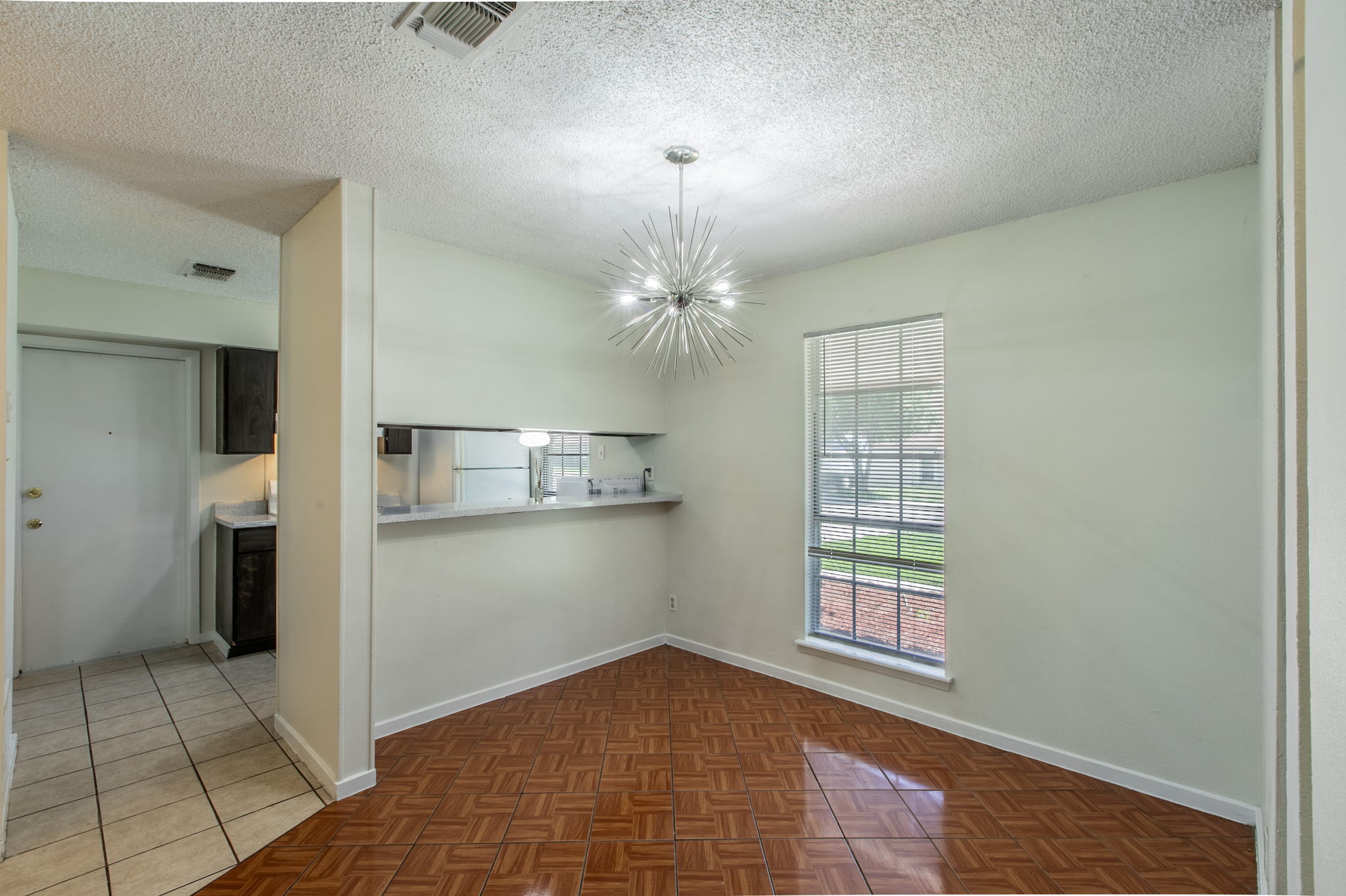 129 Meadow Drive Converse, TX 78109 photo 6