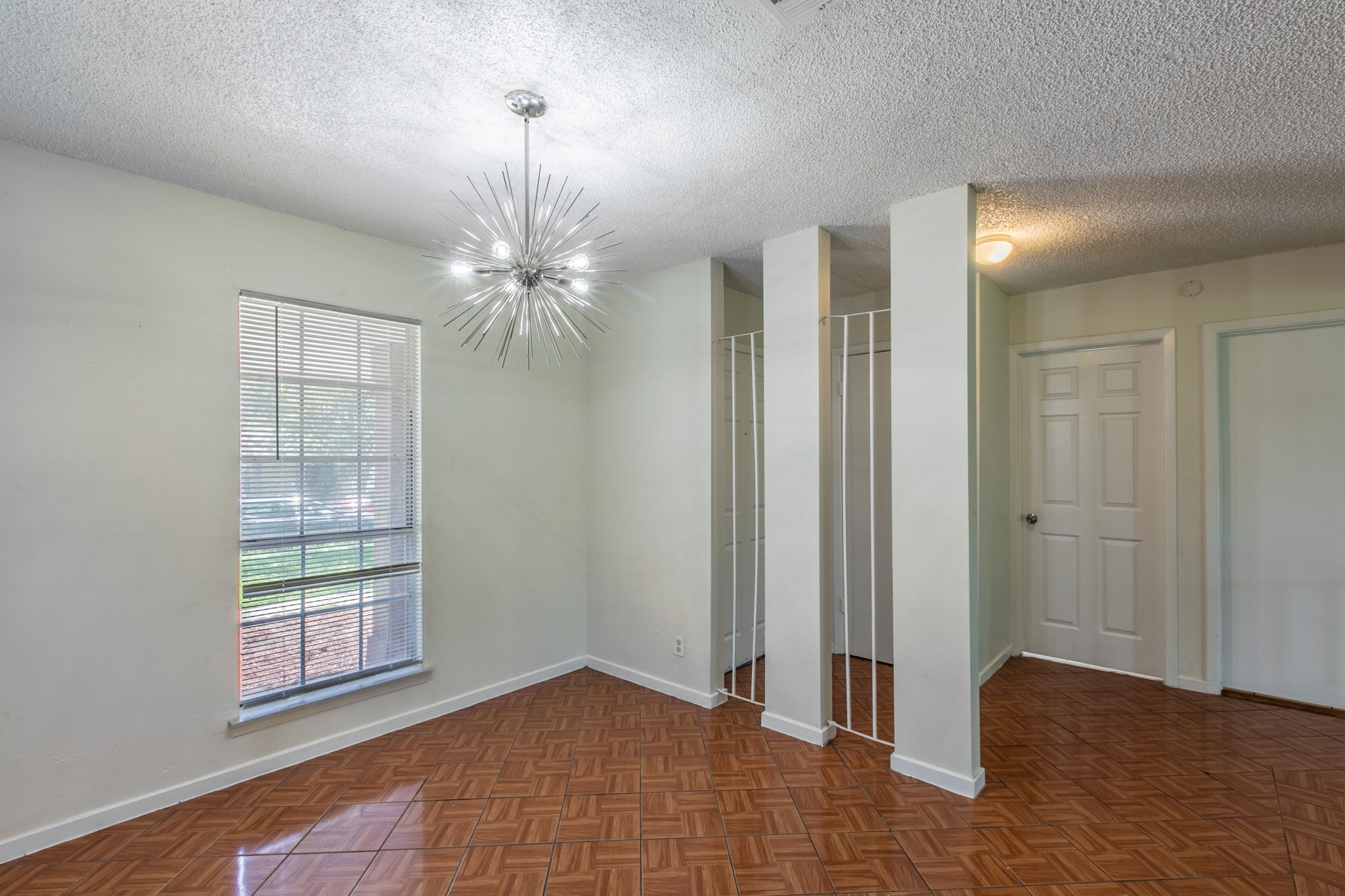 129 Meadow Drive Converse, TX 78109 photo 7