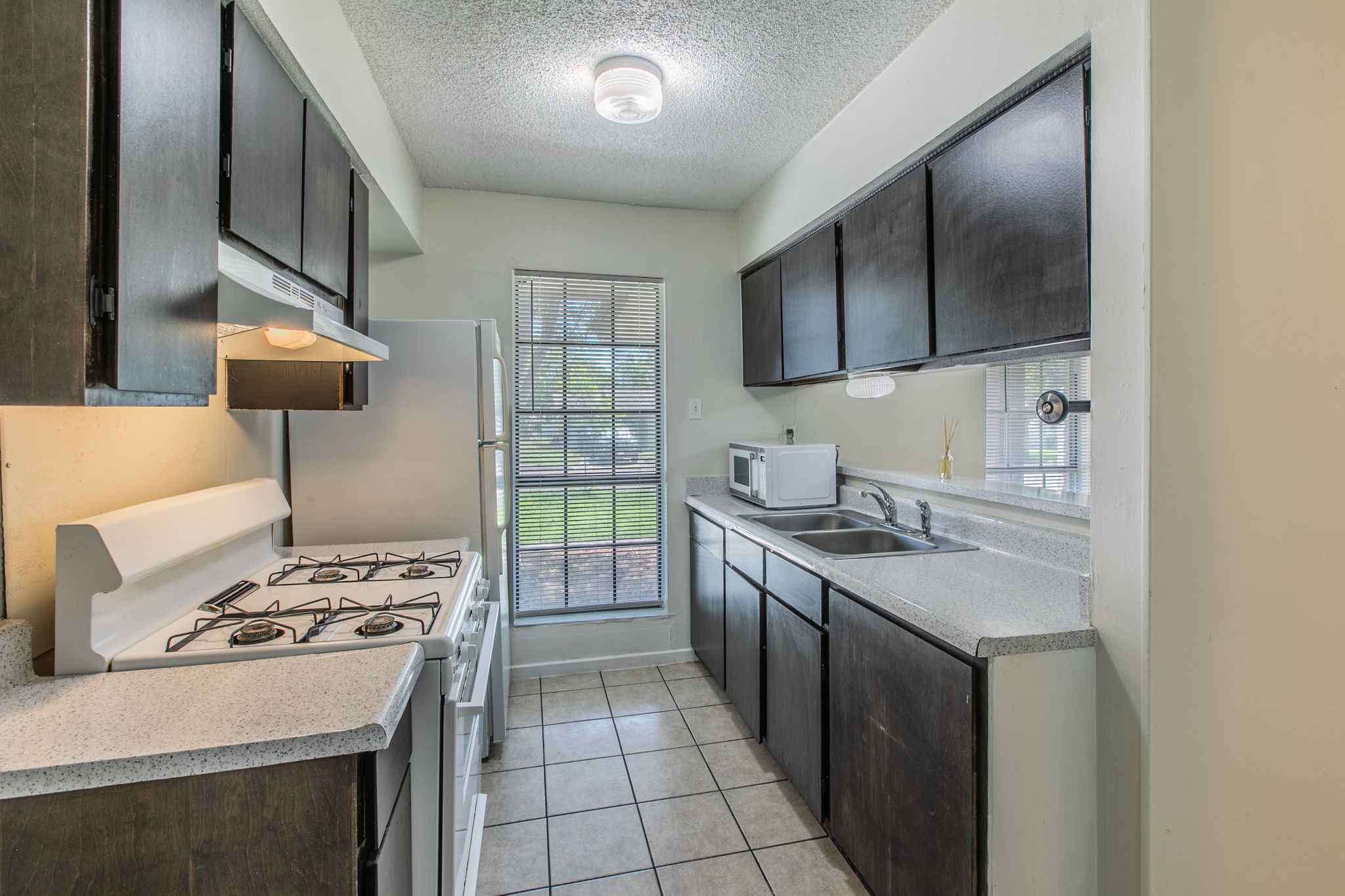 129 Meadow Drive Converse, TX 78109 photo 8