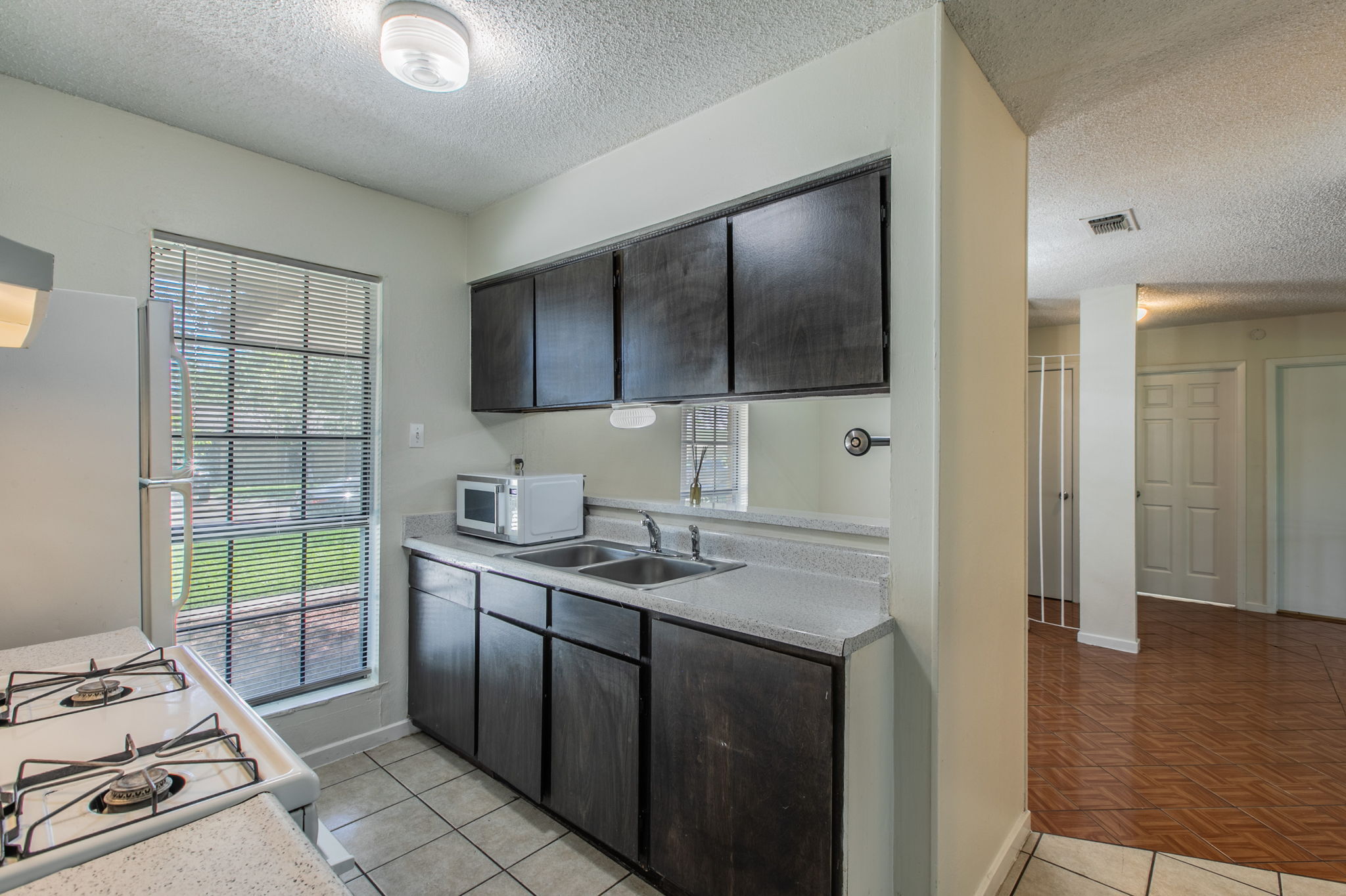 129 Meadow Drive Converse, TX 78109 photo 9