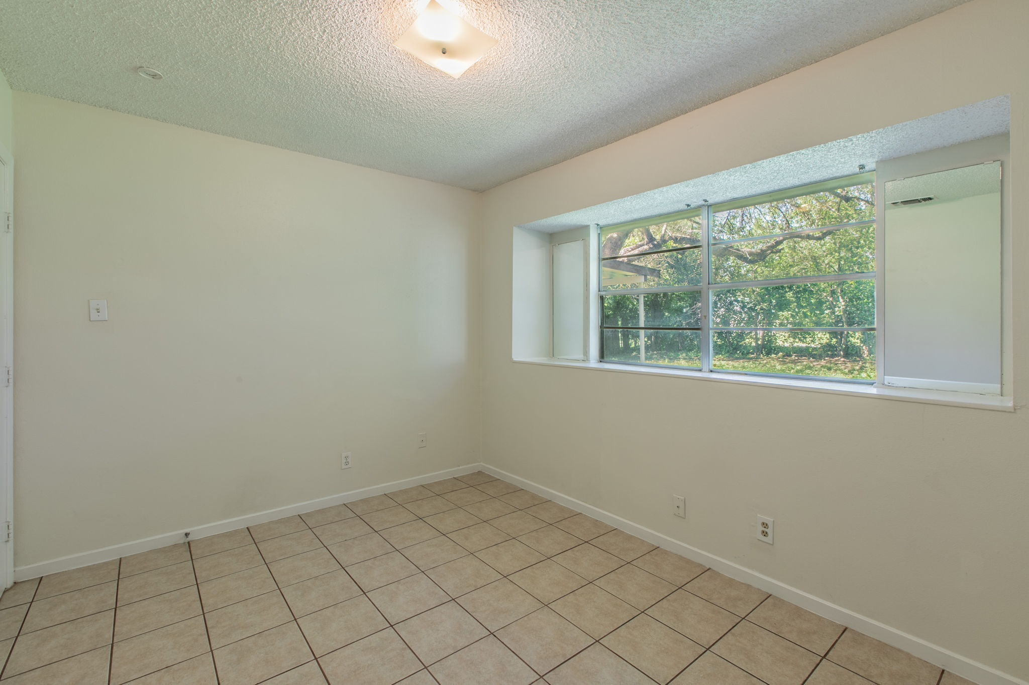 129 Meadow Drive Converse, TX 78109 photo 13