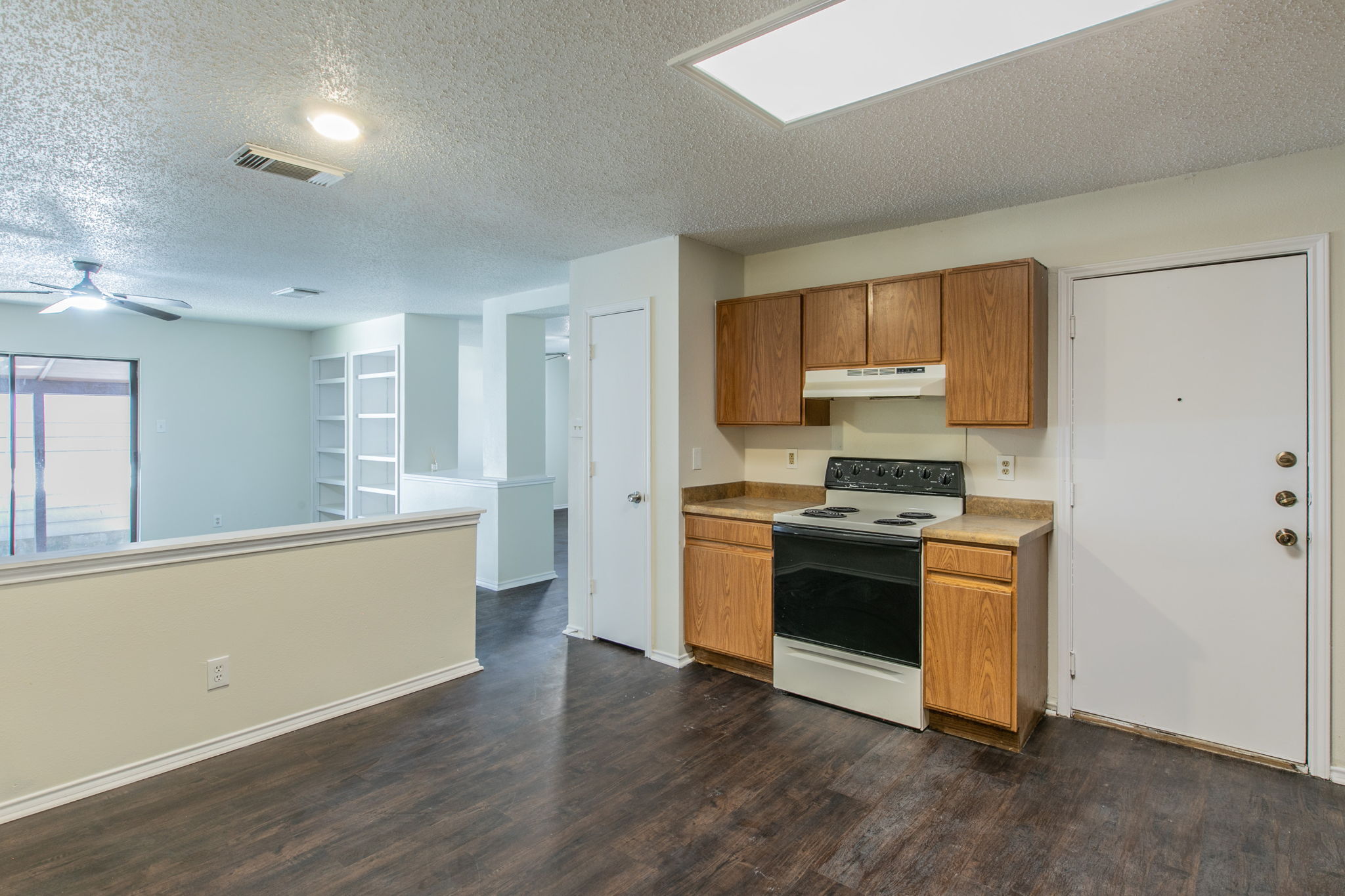 6903 Saharastone Drive Converse, TX 78109 photo 9