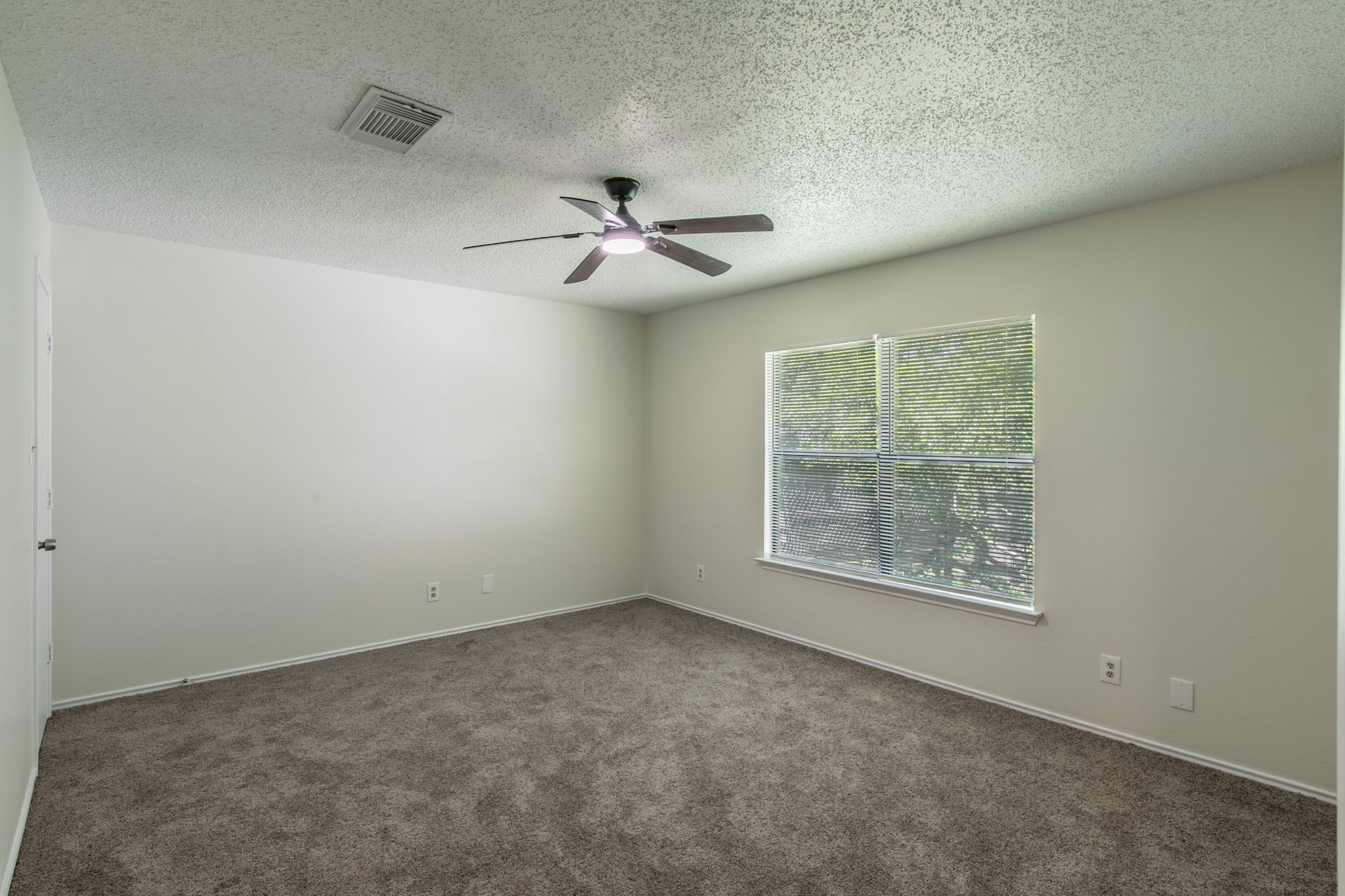 6903 Saharastone Drive Converse, TX 78109 photo 10