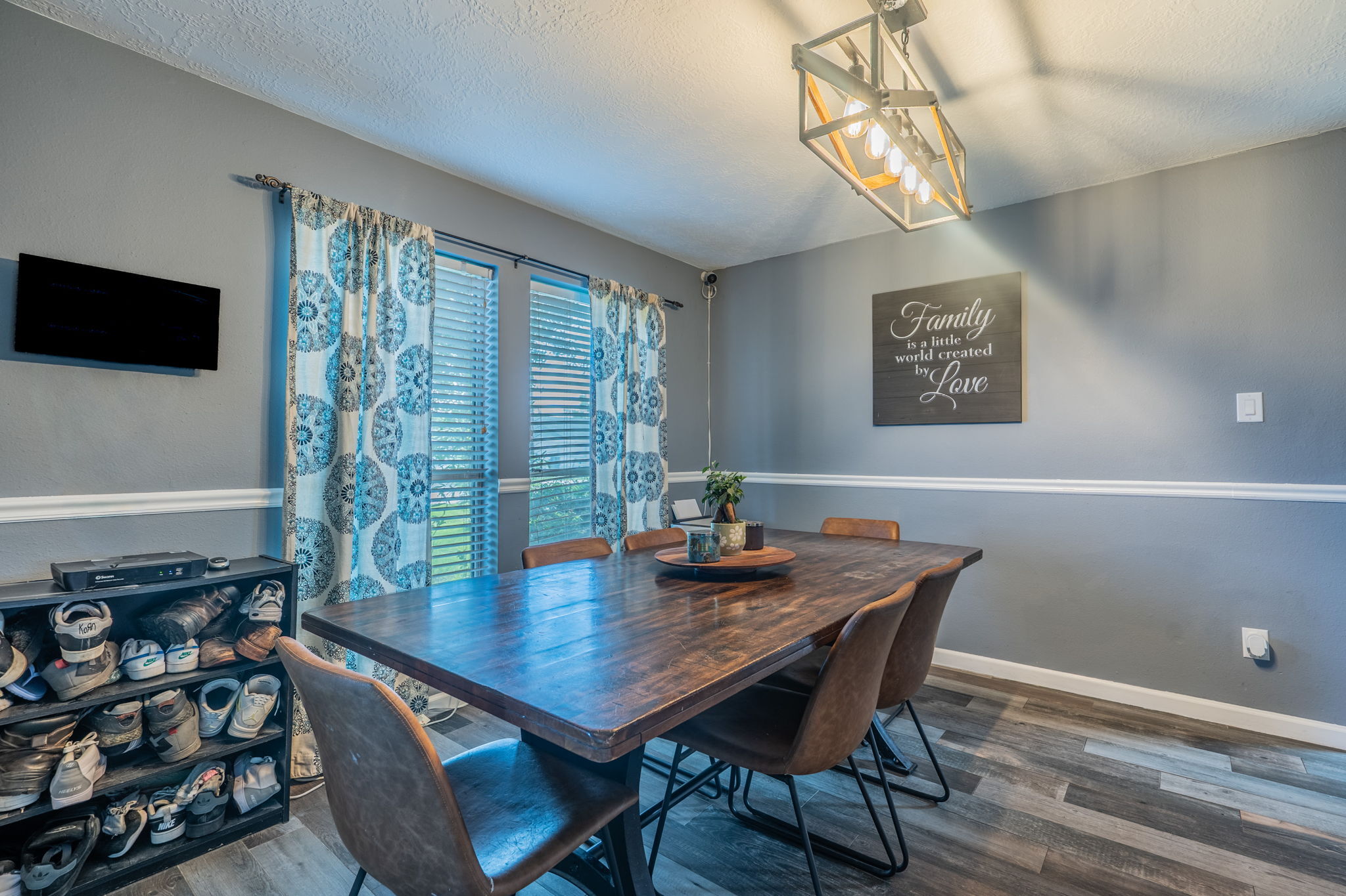 2304 Caroline Street Dickinson, TX 77539 photo 6