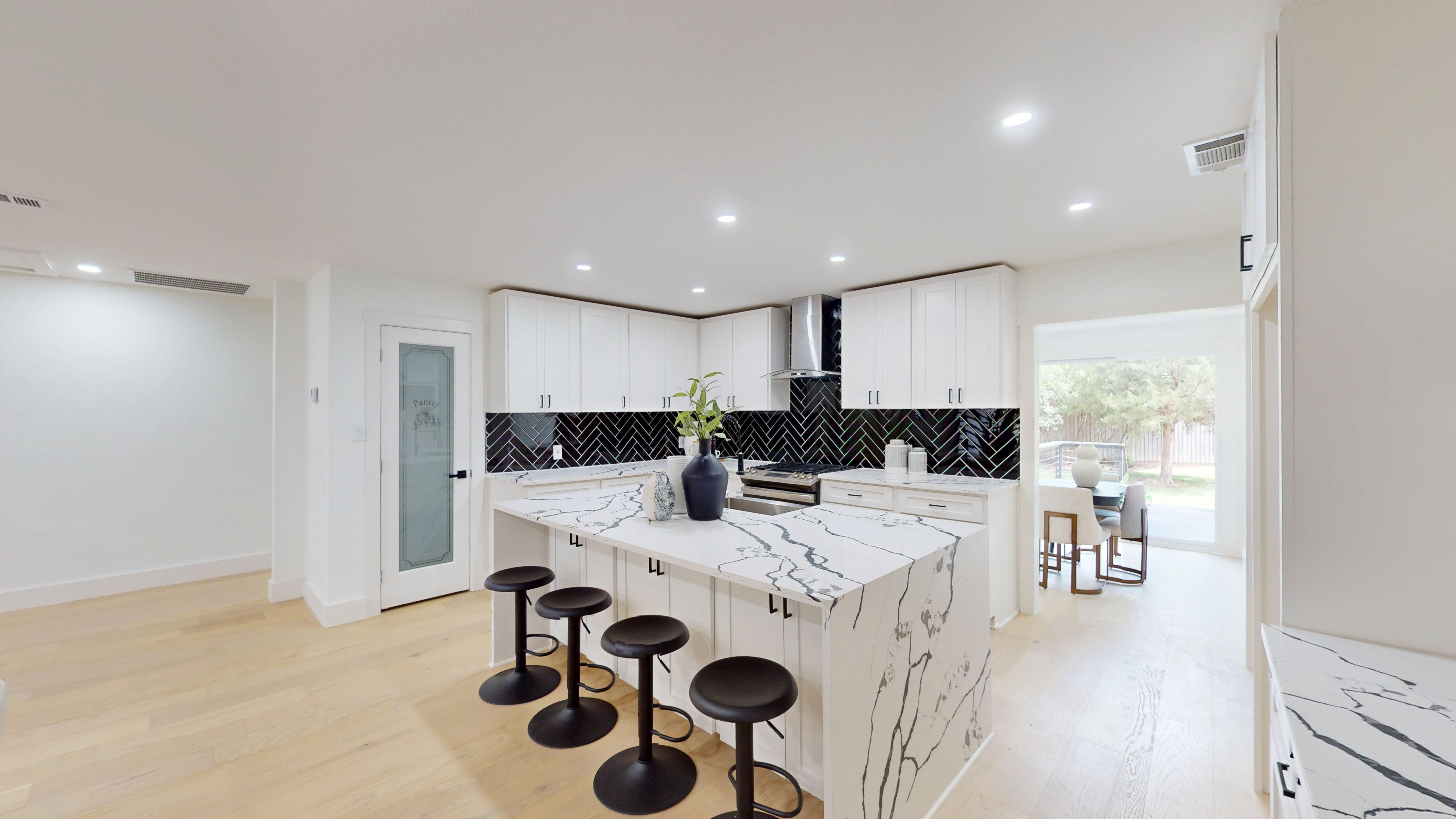 7126 Edgerton Drive Dallas, TX 75231 photo 7