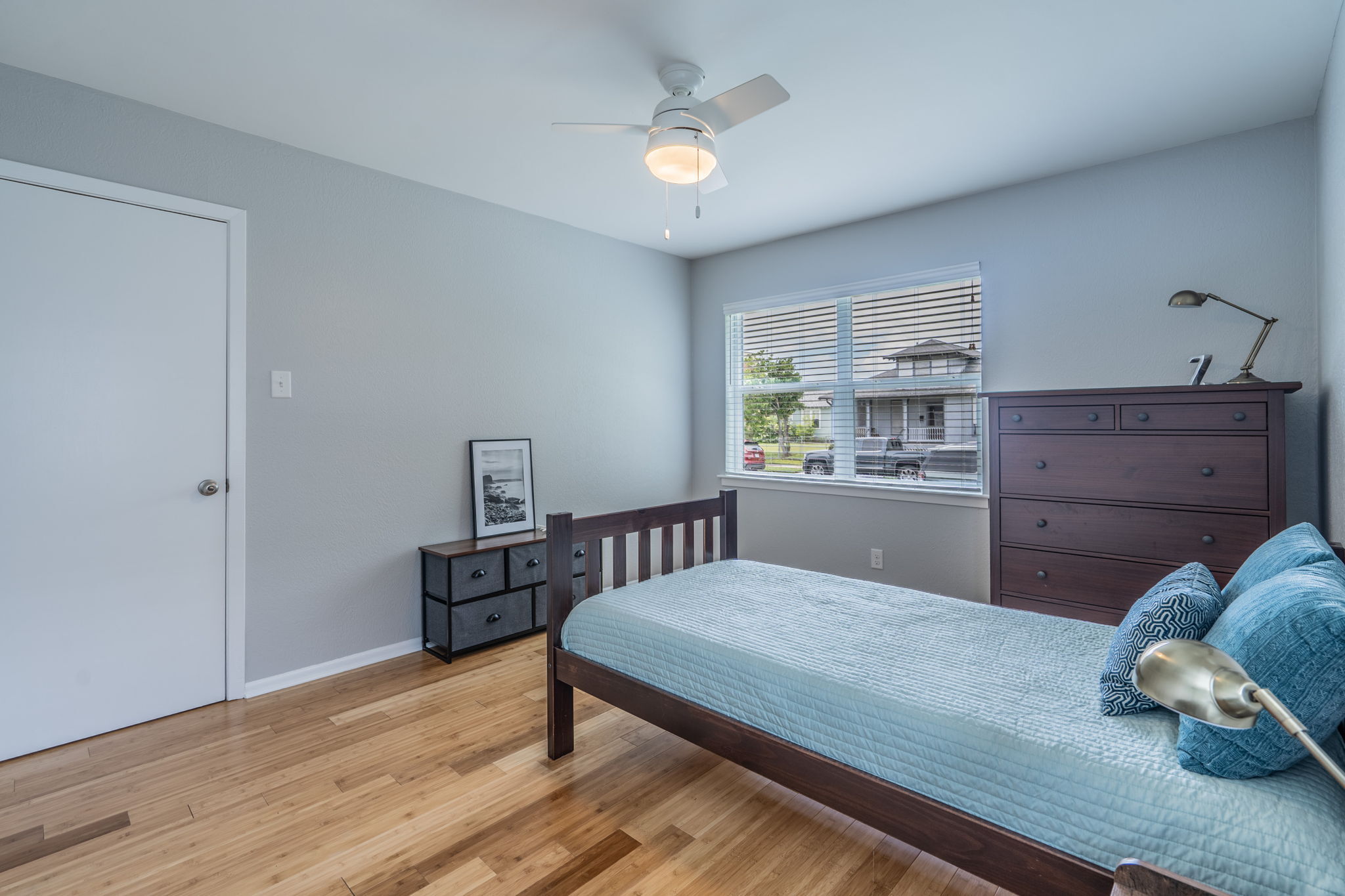 4110 Avenue Q 1/2 Galveston, TX 77550 photo 18