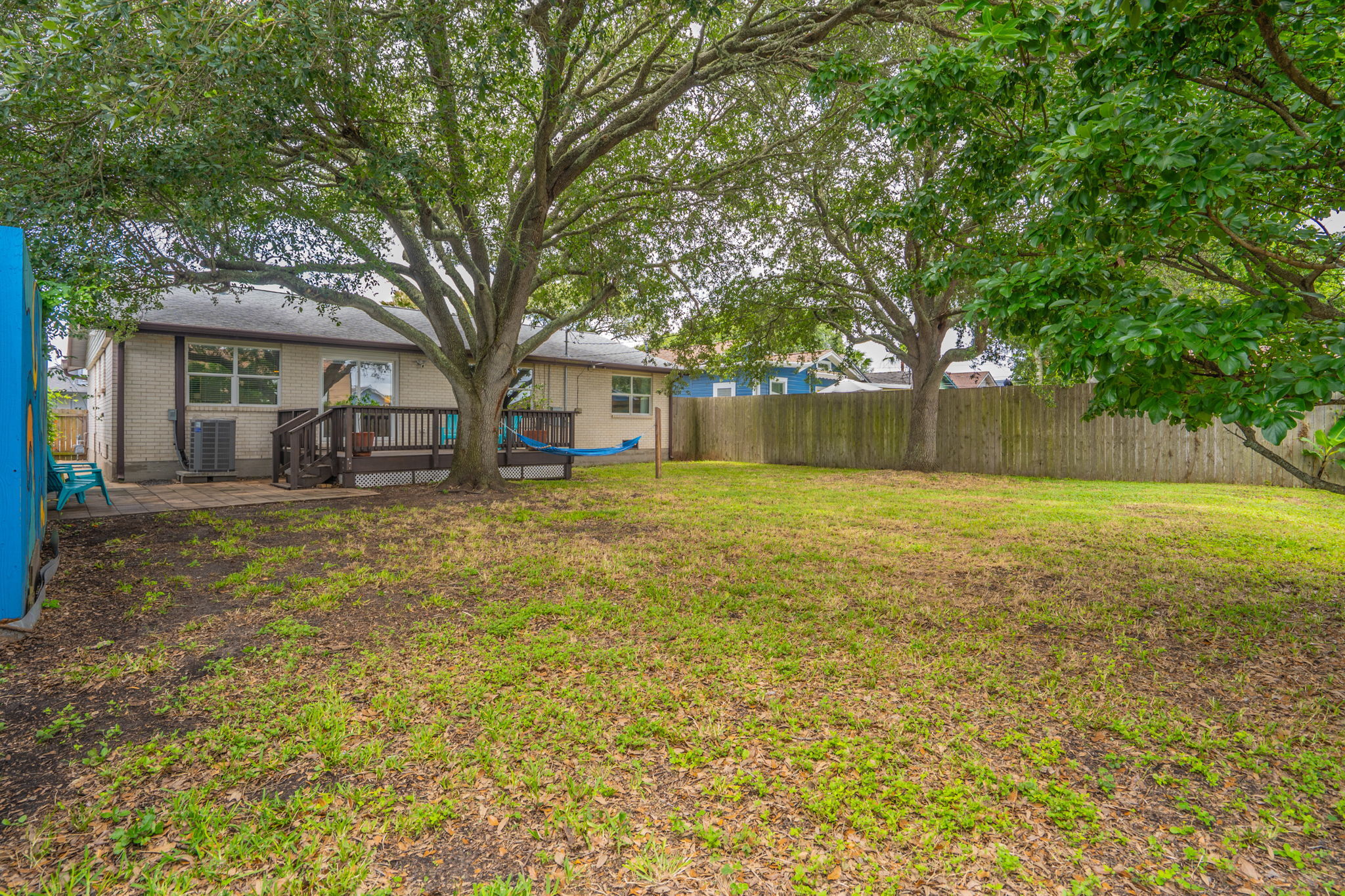 4110 Avenue Q 1/2 Galveston, TX 77550 photo 27