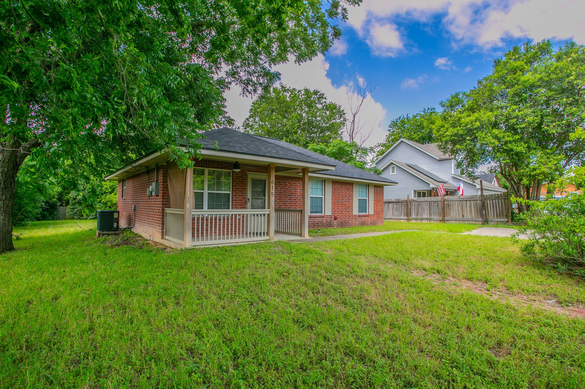 615 East 9th Avenue Belton, TX 76513 photo 20