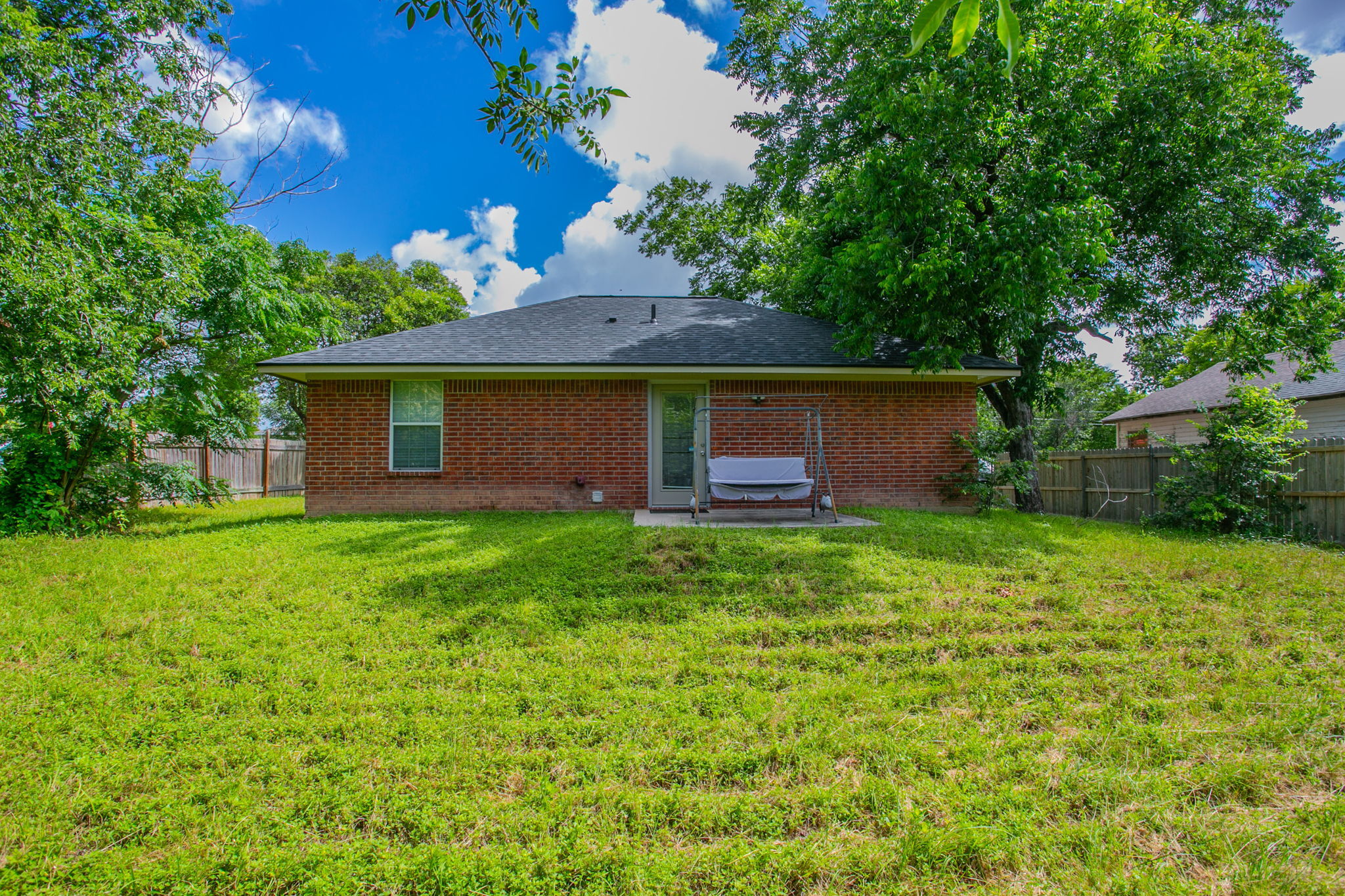 615 East 9th Avenue Belton, TX 76513 photo 24