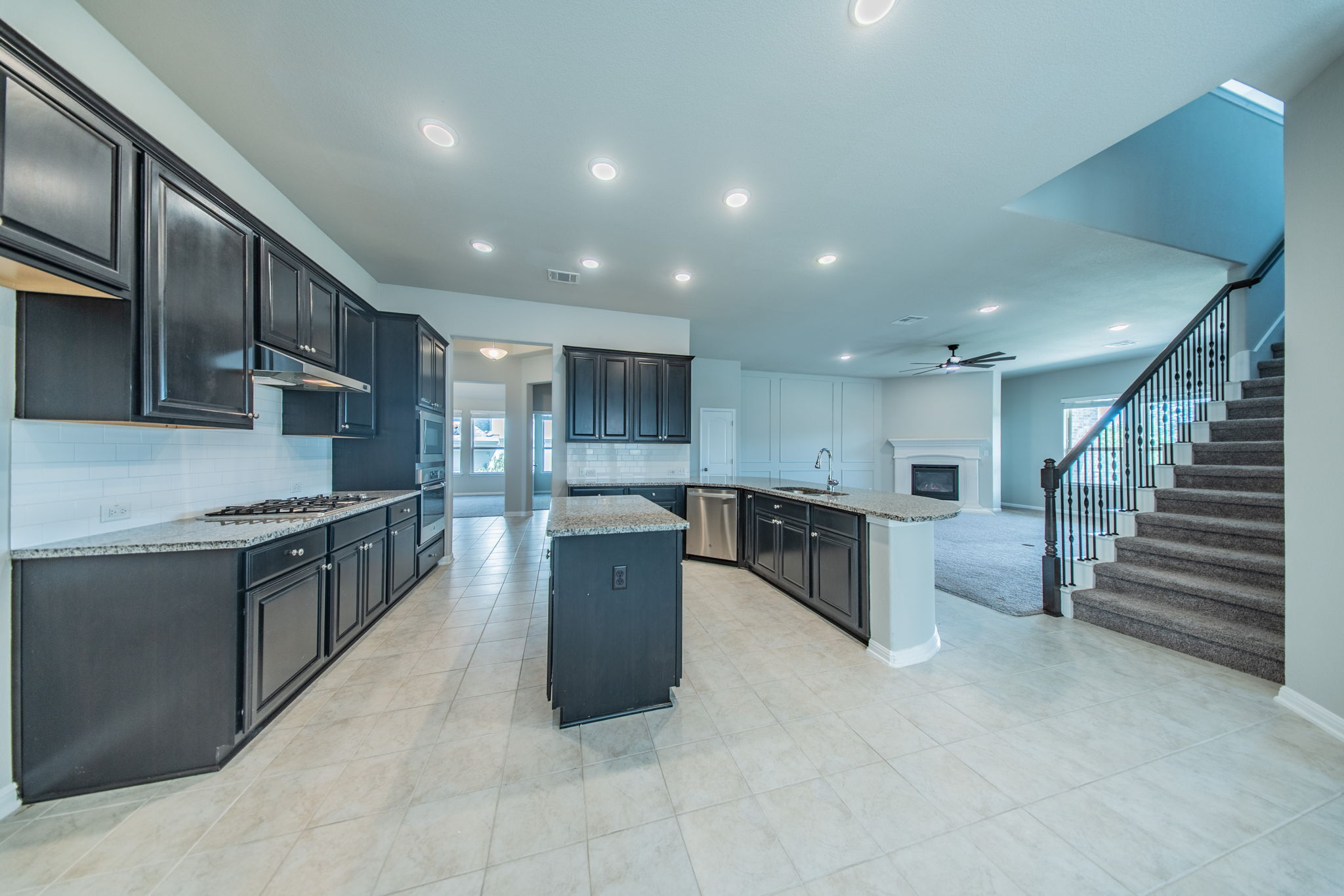 533 Founders Rdg Dripping Springs, TX 78620 photo 6