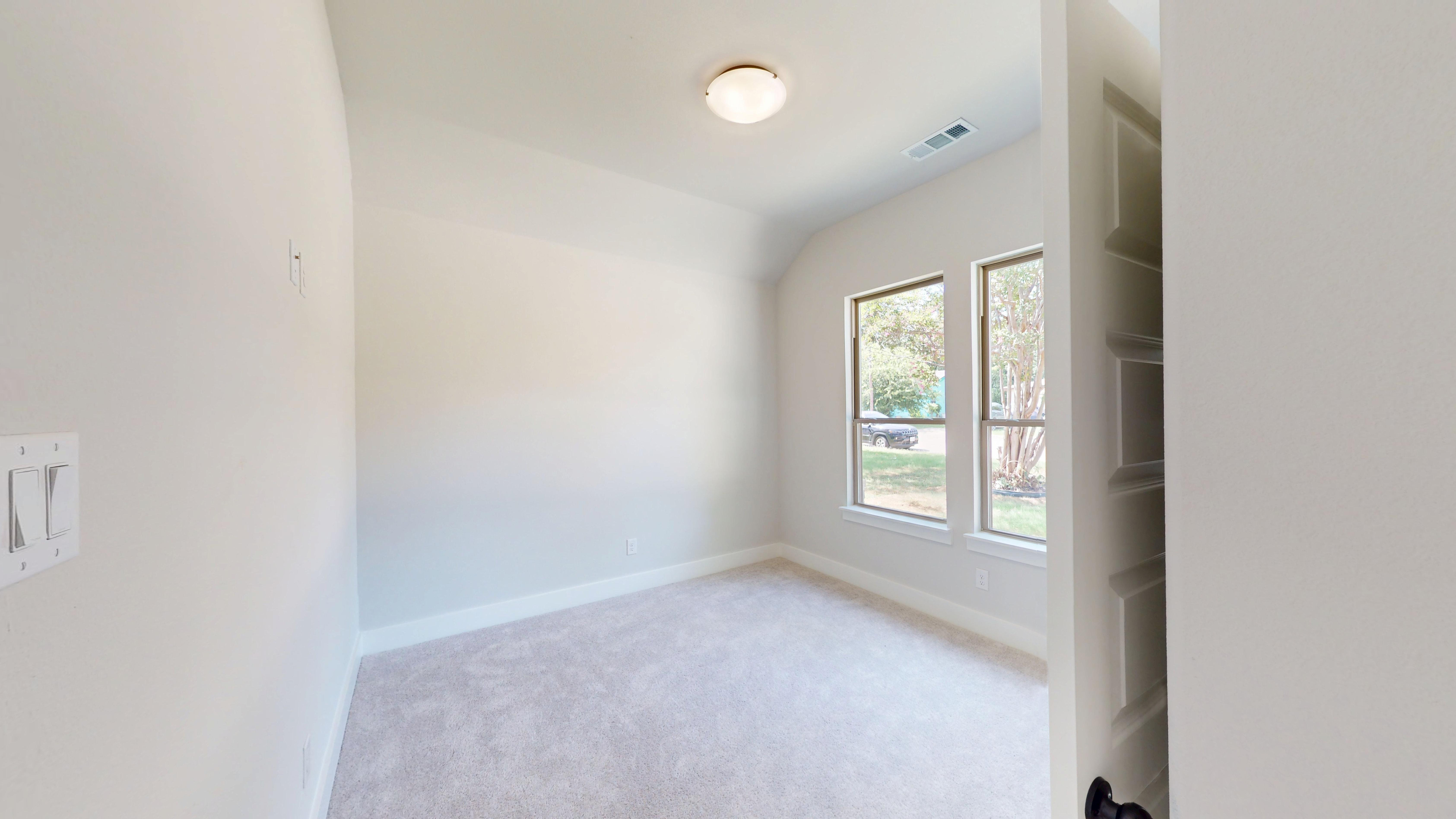 5624 Hiett Court Fort Worth, TX 76112 photo 15