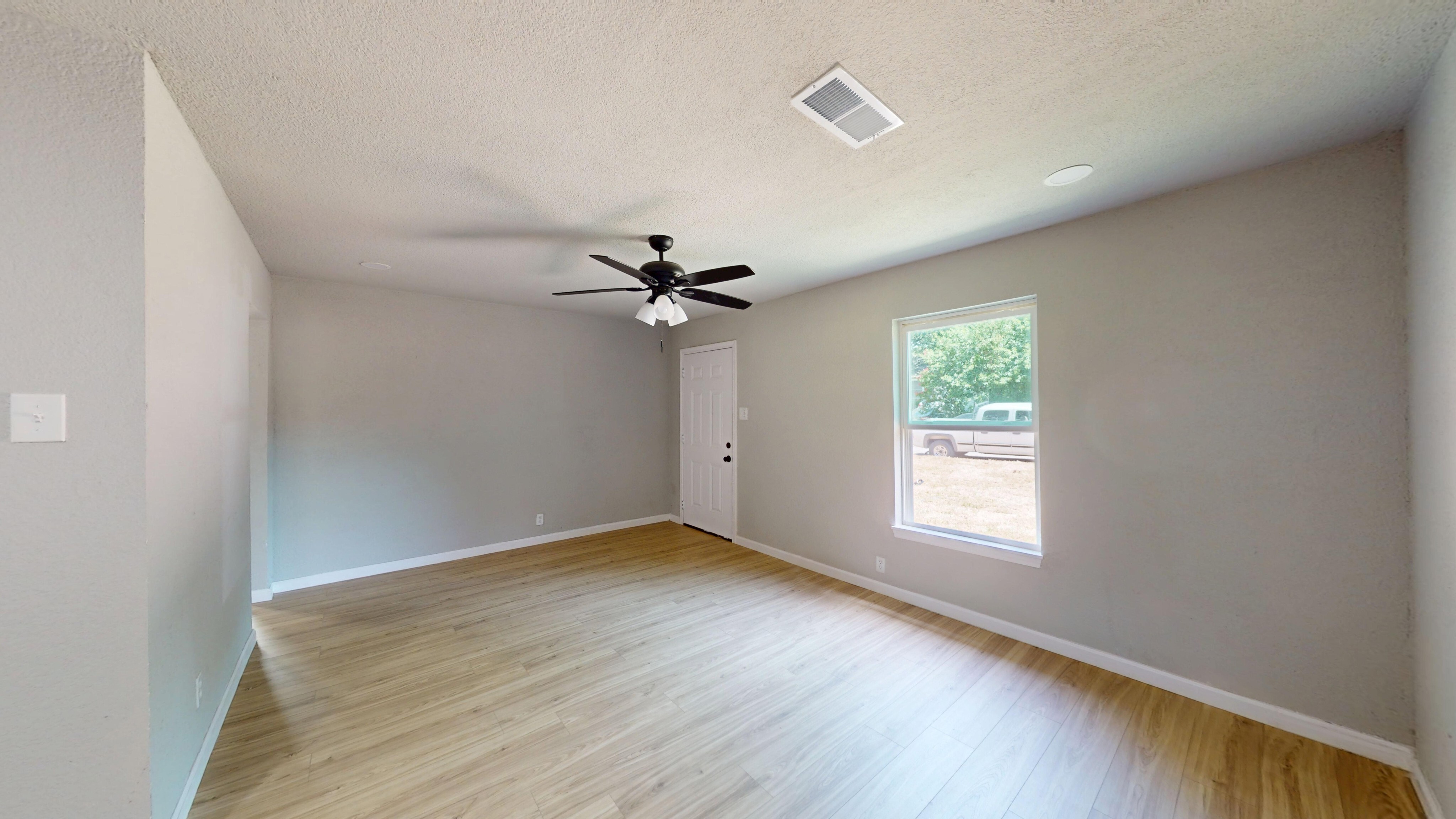 3725 Childress Street Fort Worth, TX 76119 photo 7