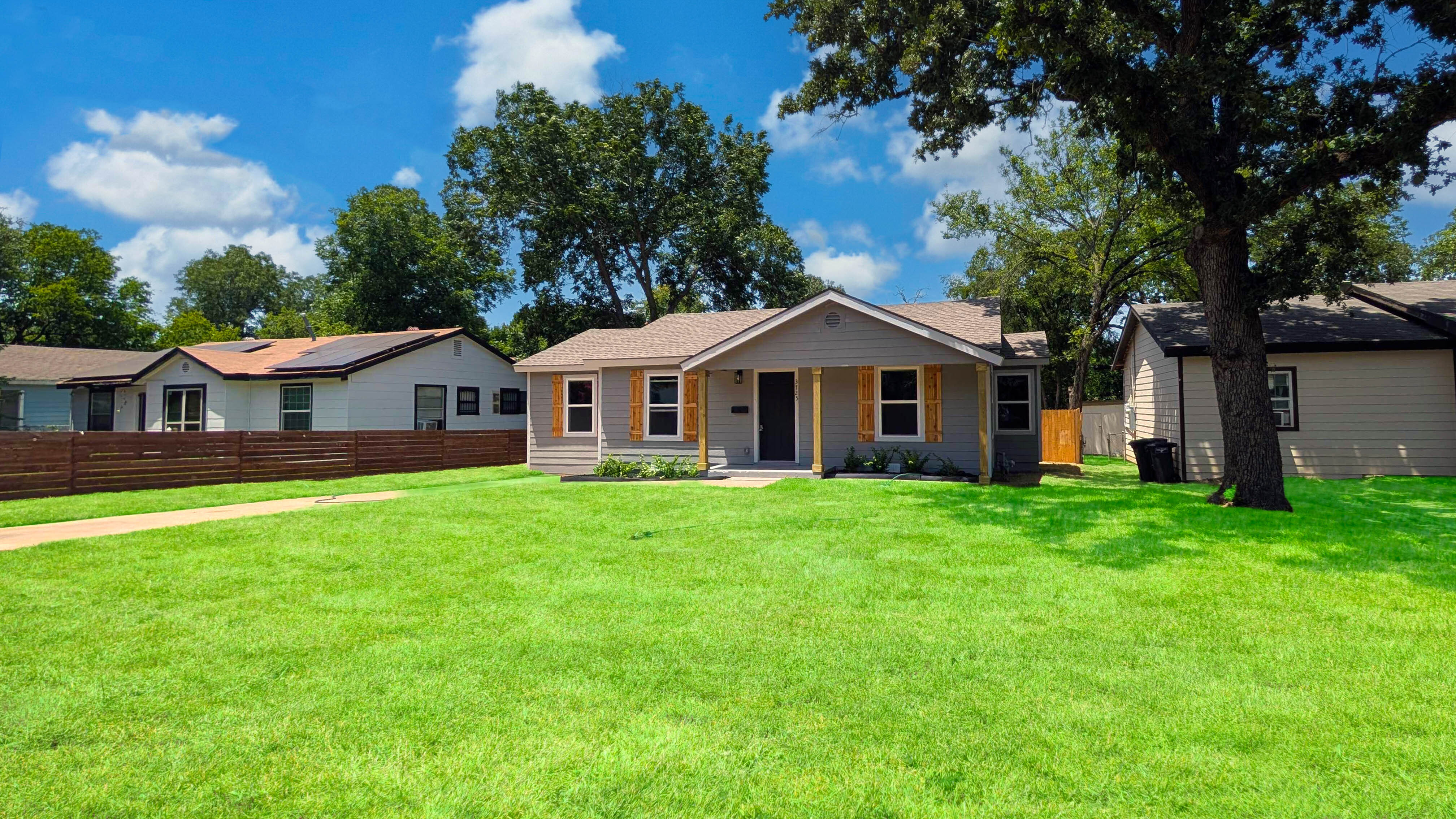 3725 Childress Street Fort Worth, TX 76119 photo 2