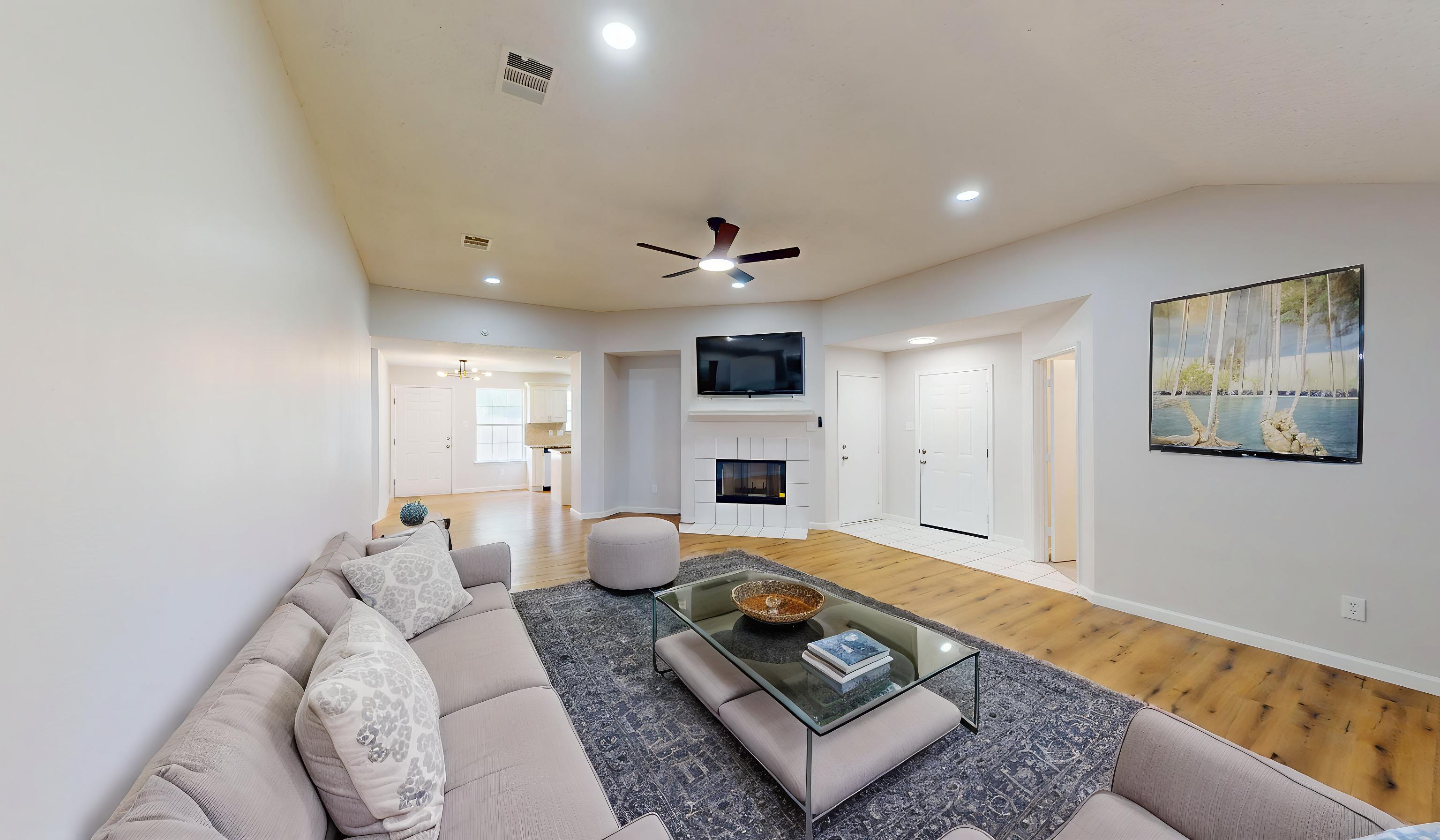 1532 Marion Drive Dallas, TX 75211 photo 4