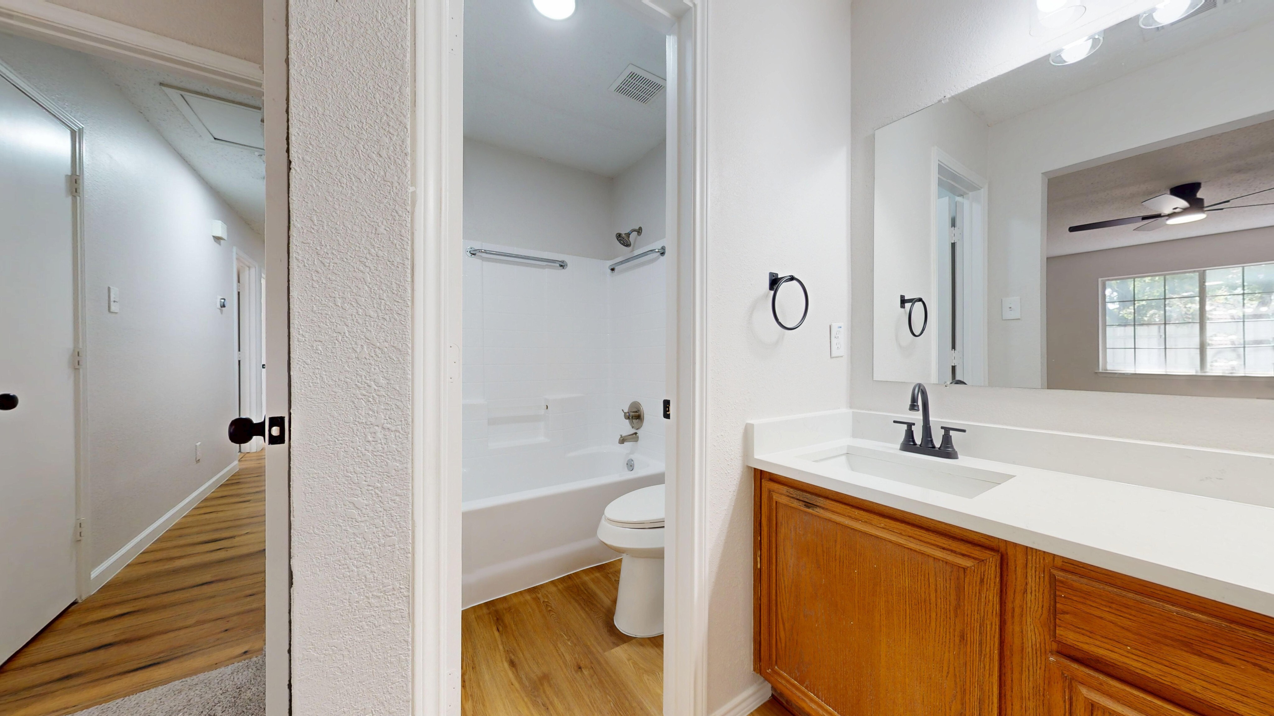 1532 Marion Drive Dallas, TX 75211 photo 15