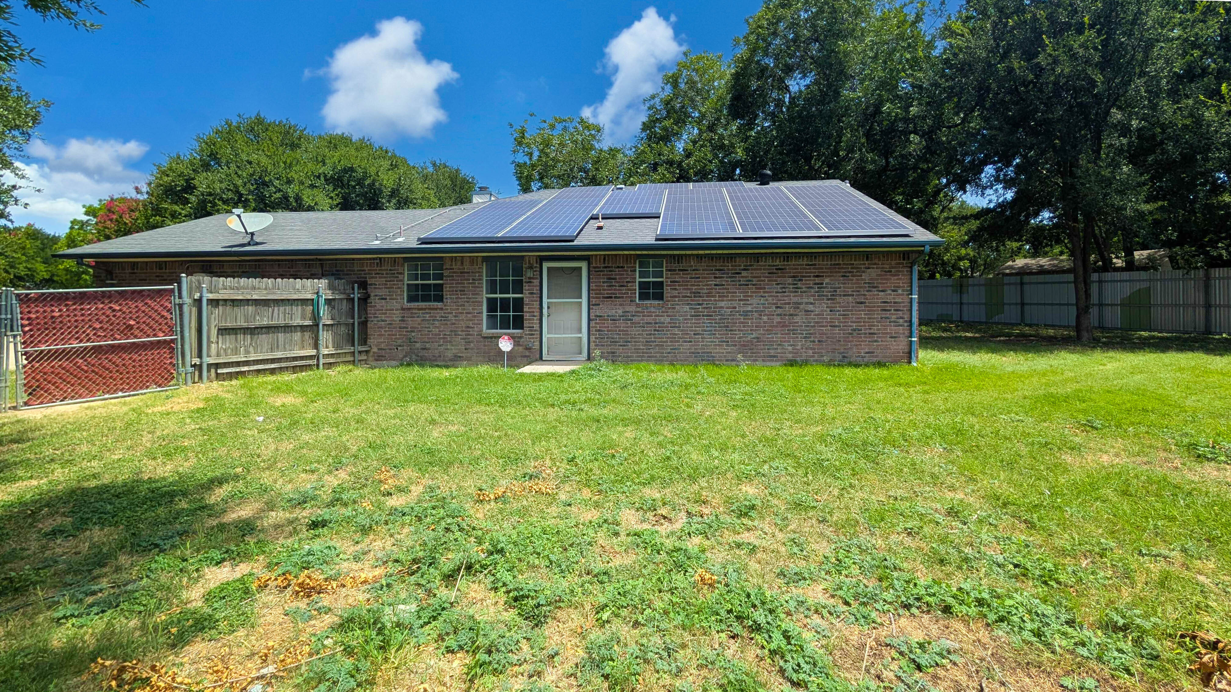 1532 Marion Drive Dallas, TX 75211 photo 25