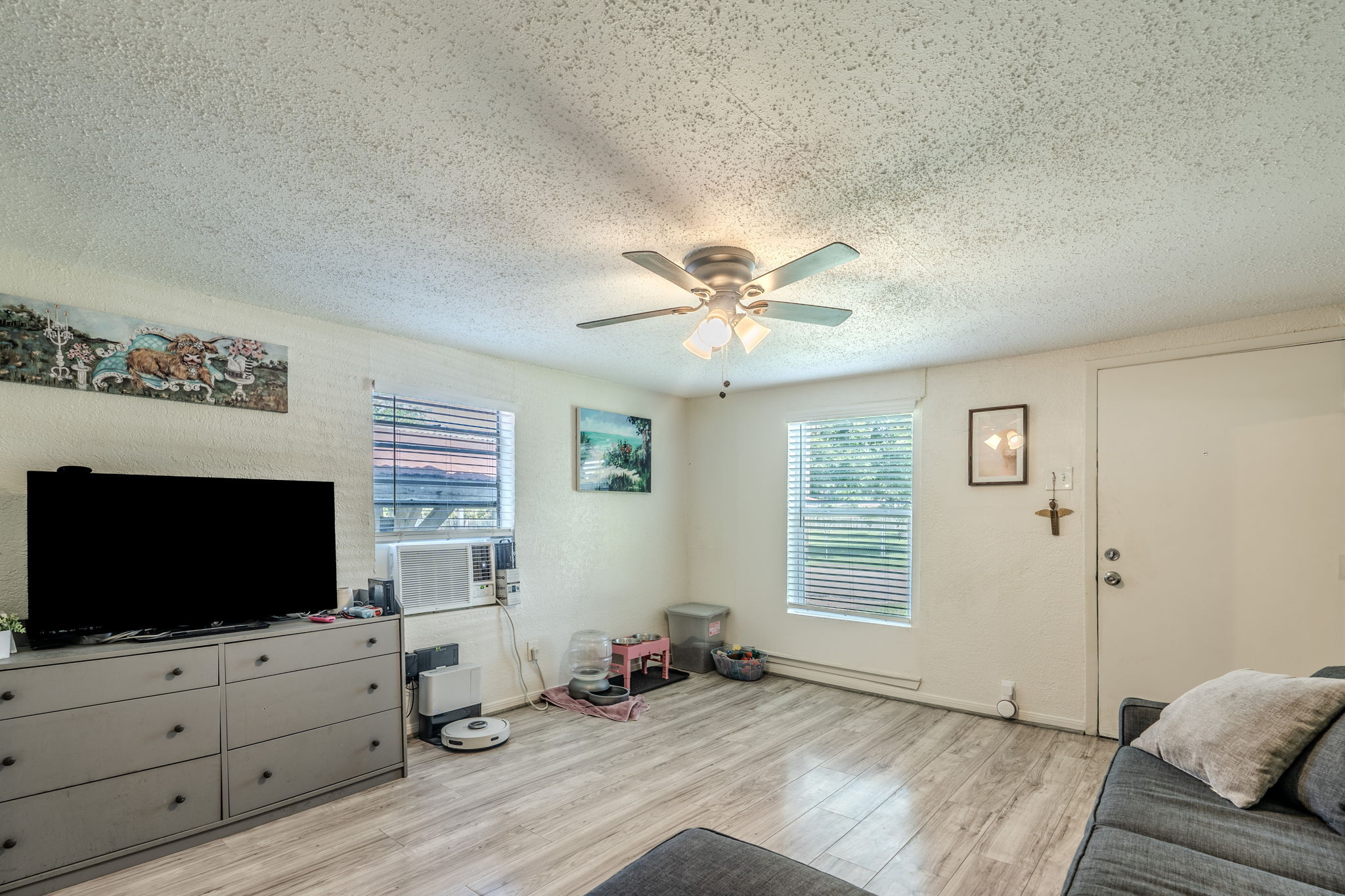 414 Jackson Ave Bacliff, TX 77518 photo 4