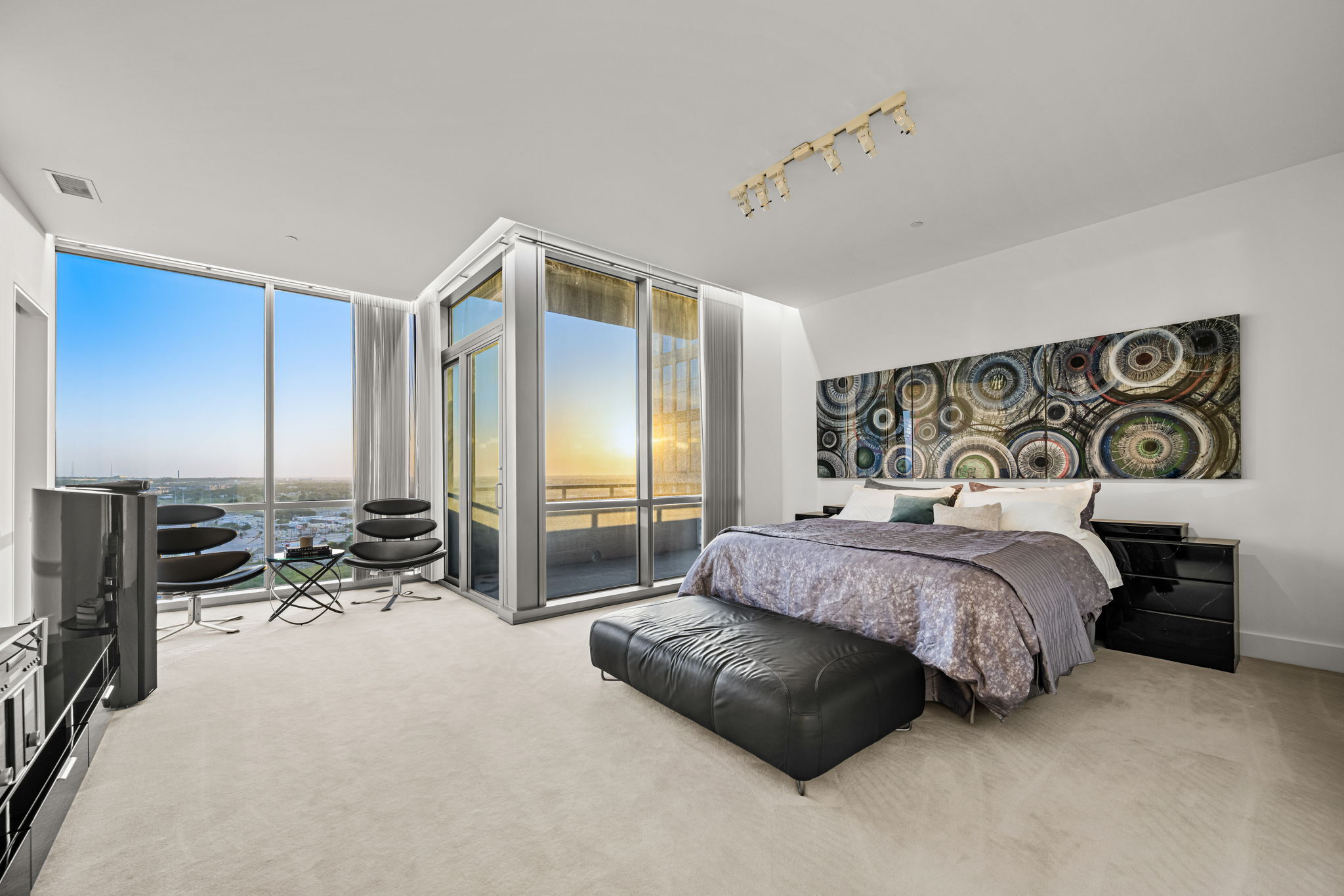 2200 Victory Avenue 1505 Dallas, TX 75219 photo 14