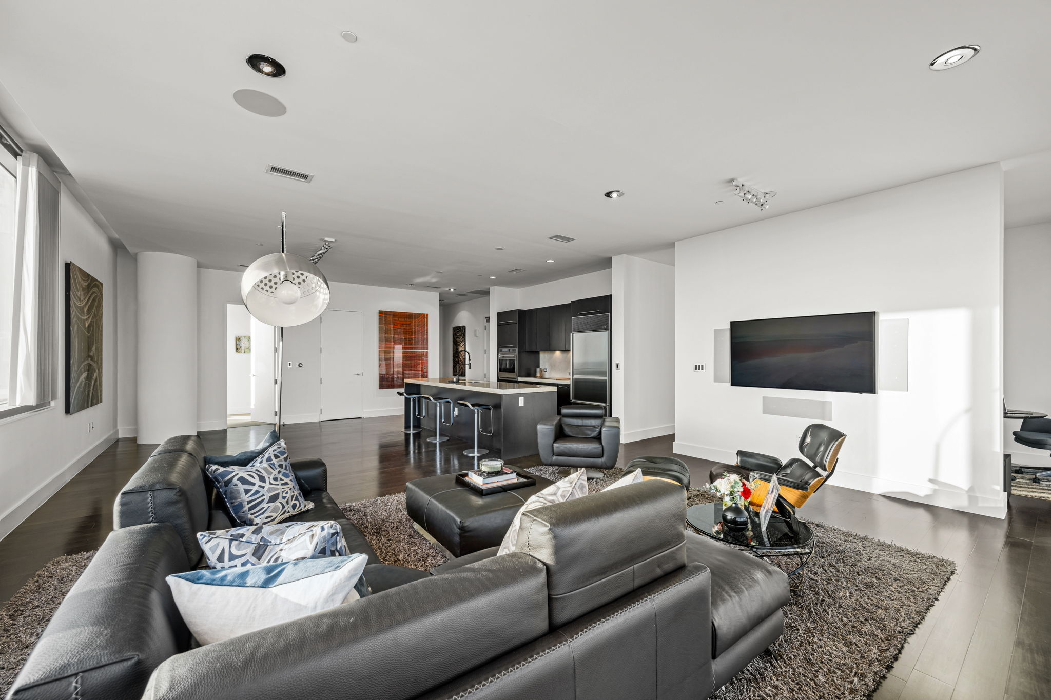 2200 Victory Avenue 1505 Dallas, TX 75219 photo 5