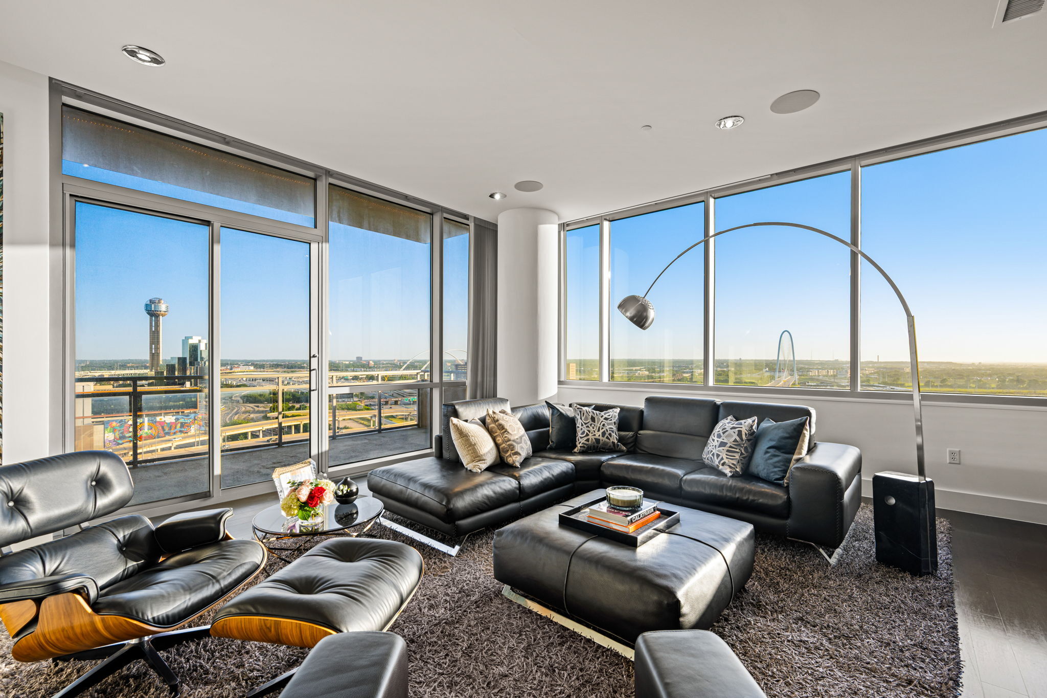 2200 Victory Avenue 1505 Dallas, TX 75219 photo 2