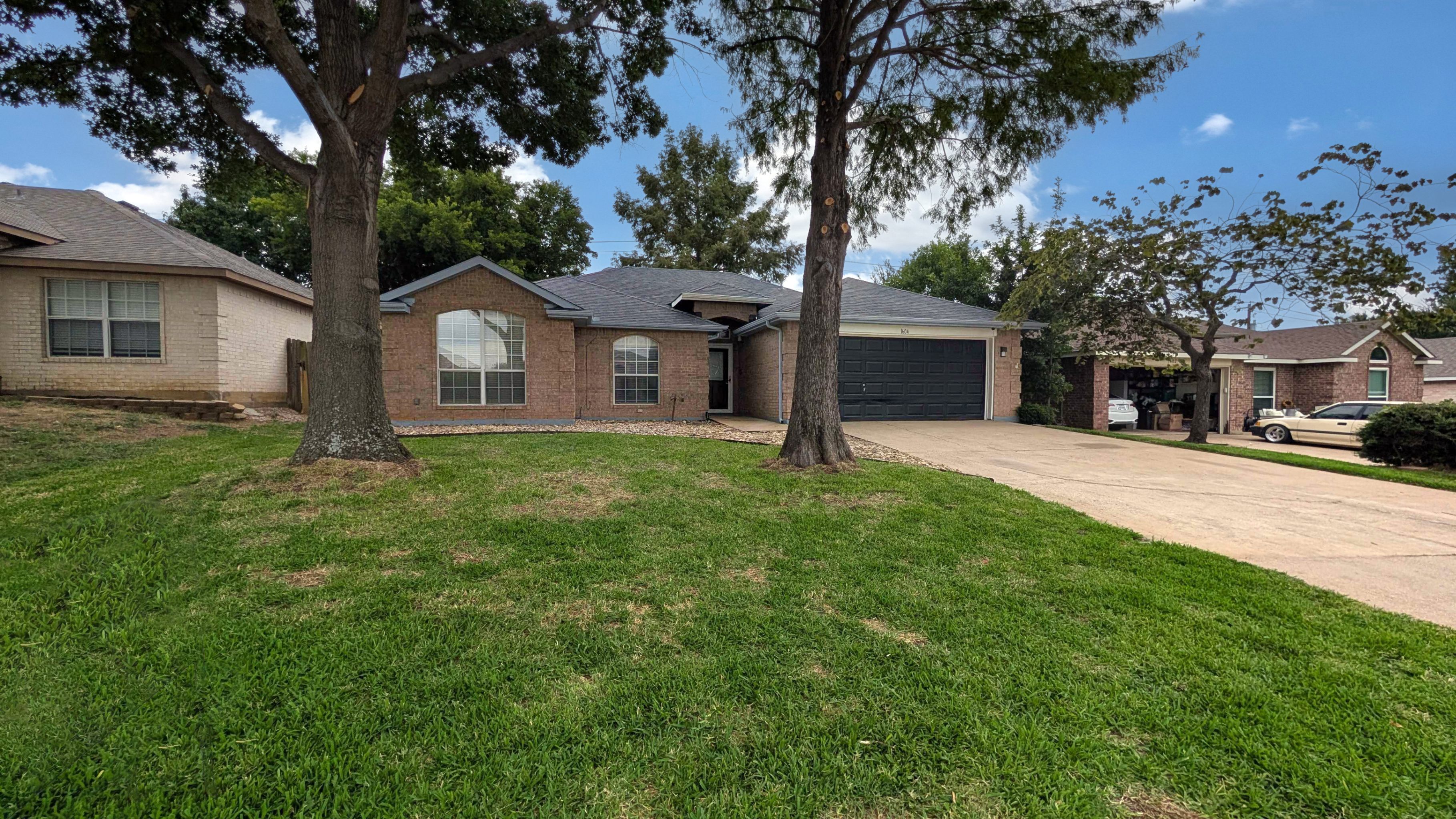 1604 Fern Drive Mansfield, TX 76063