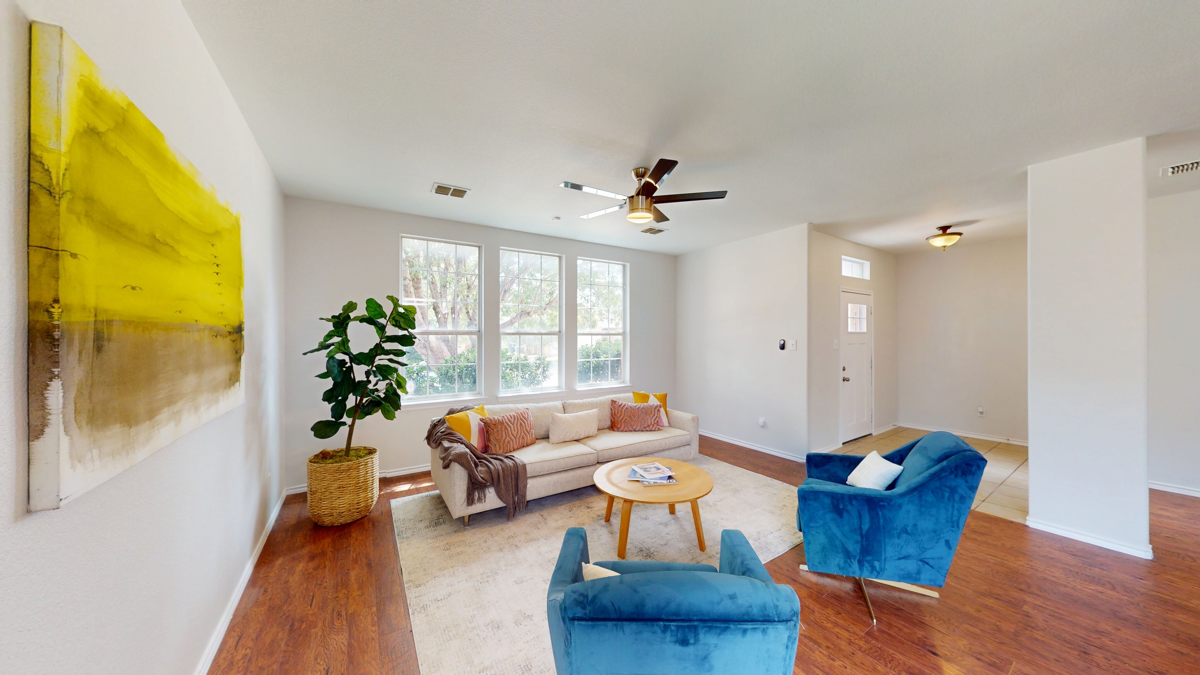 523 Zachum Drive Arlington, TX 76002
