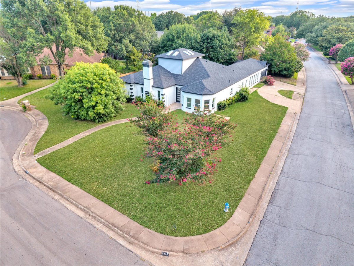 1718 Beaver Creek Circle Duncanville, TX 75137 photo 3