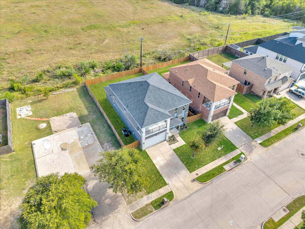 14804 Broadview Drive Balch Springs, TX 75180 photo 5