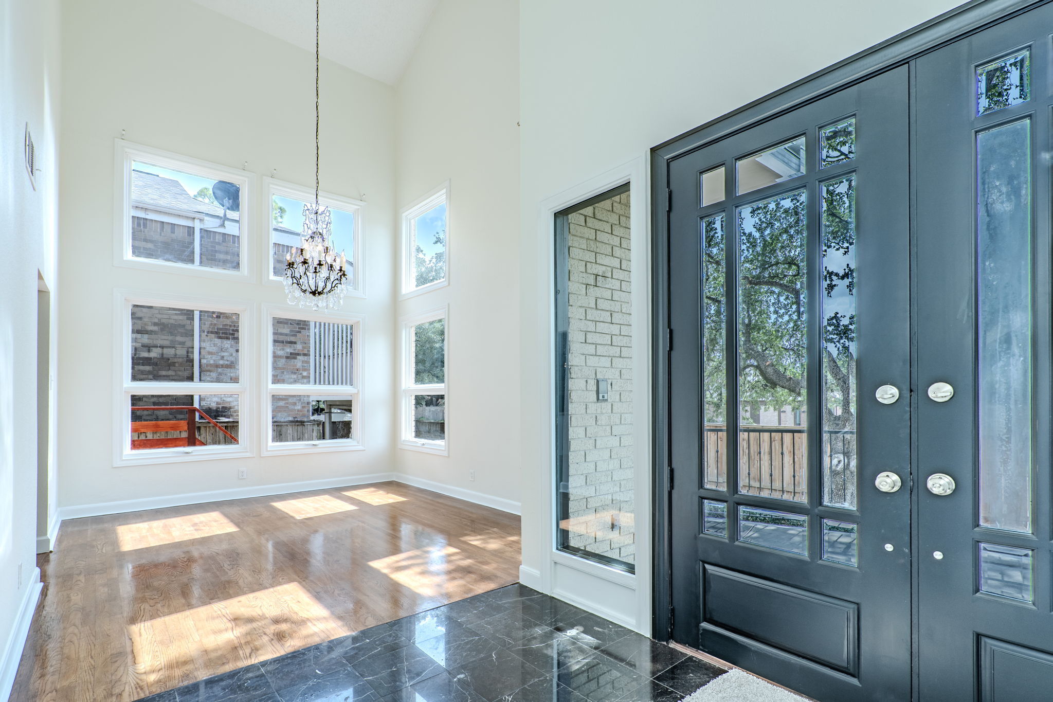 5927 Sugar Hill Drive Houston, TX 77057 photo 8