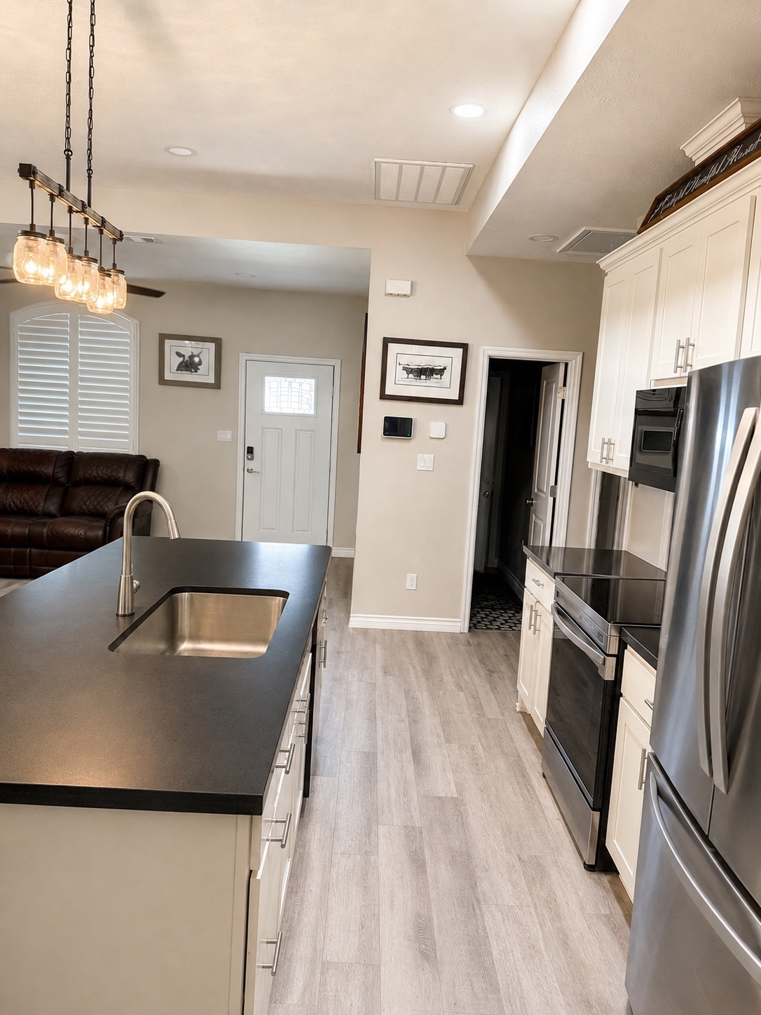 707 West Evans Street Hearne, TX 77859 photo 12