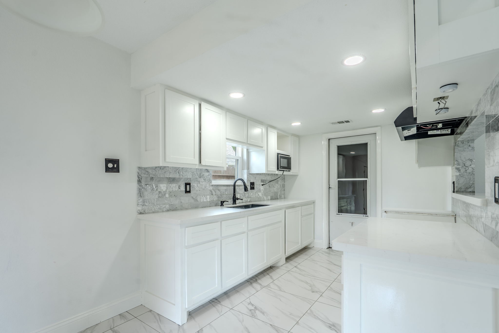9818 Toucan Conroe, TX 77385 photo 7