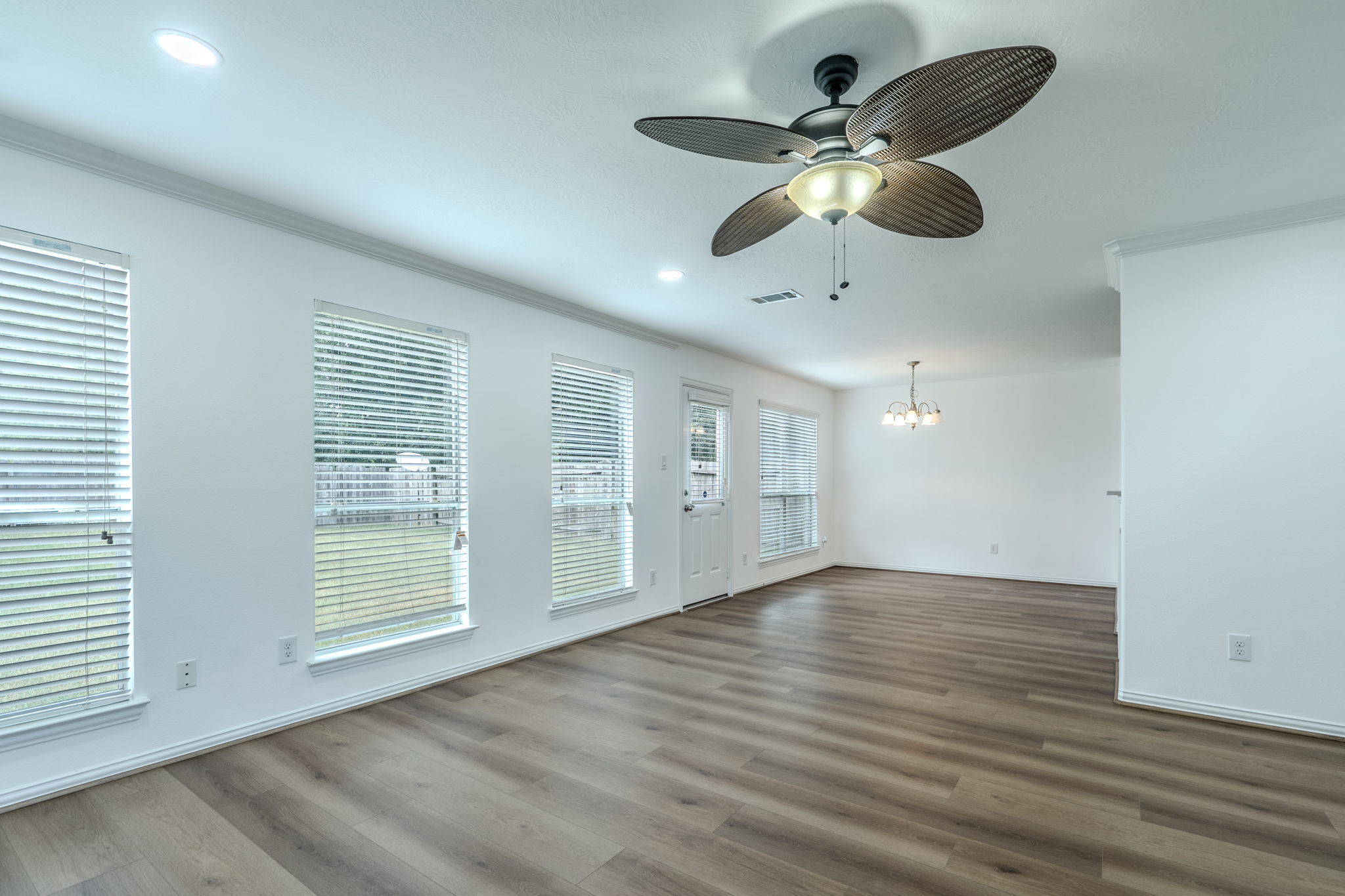 2811 Chaplin Place Drive Humble, TX 77396 photo 4