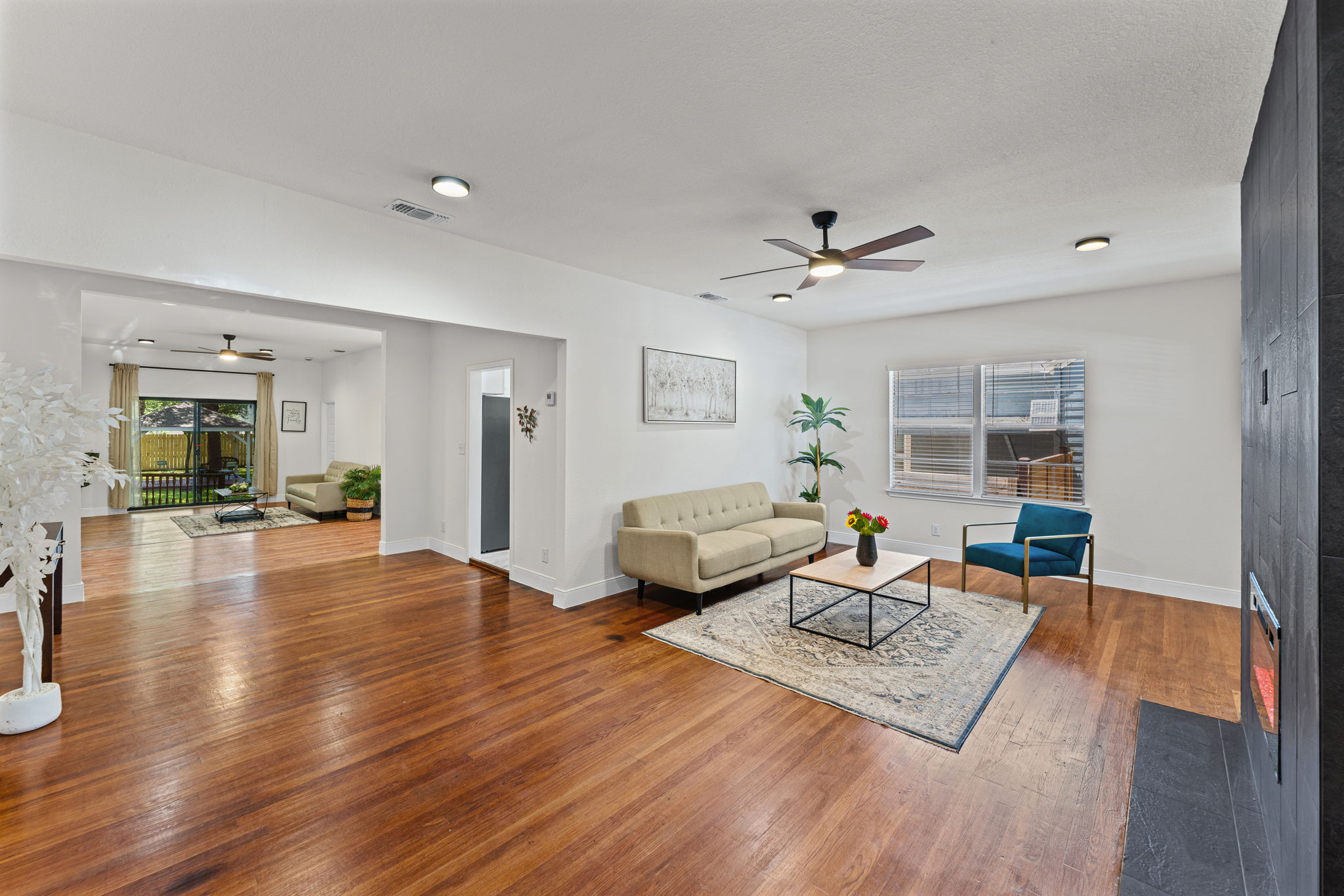 1722 West Mistletoe Avenue San Antonio, TX 78201 photo 4